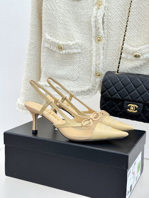 Chanel Vintage Bow Pointed Toe Slingback Heels - Elegant & Timeless 1 Chanel Vintage Bow Pointed Toe Slingback Heels - Elegant & Timeless