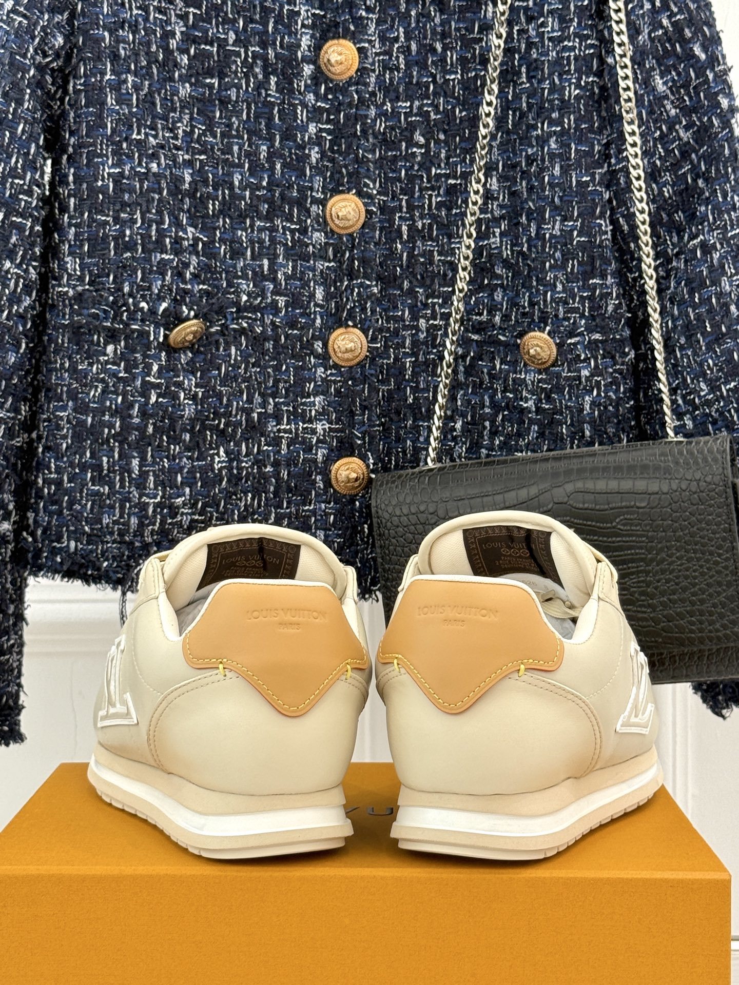 3D➕20LV Buttersoft 25WF情侣款休闲面包鞋运动鞋这双面包鞋直接承包你们一整年的甜蜜出