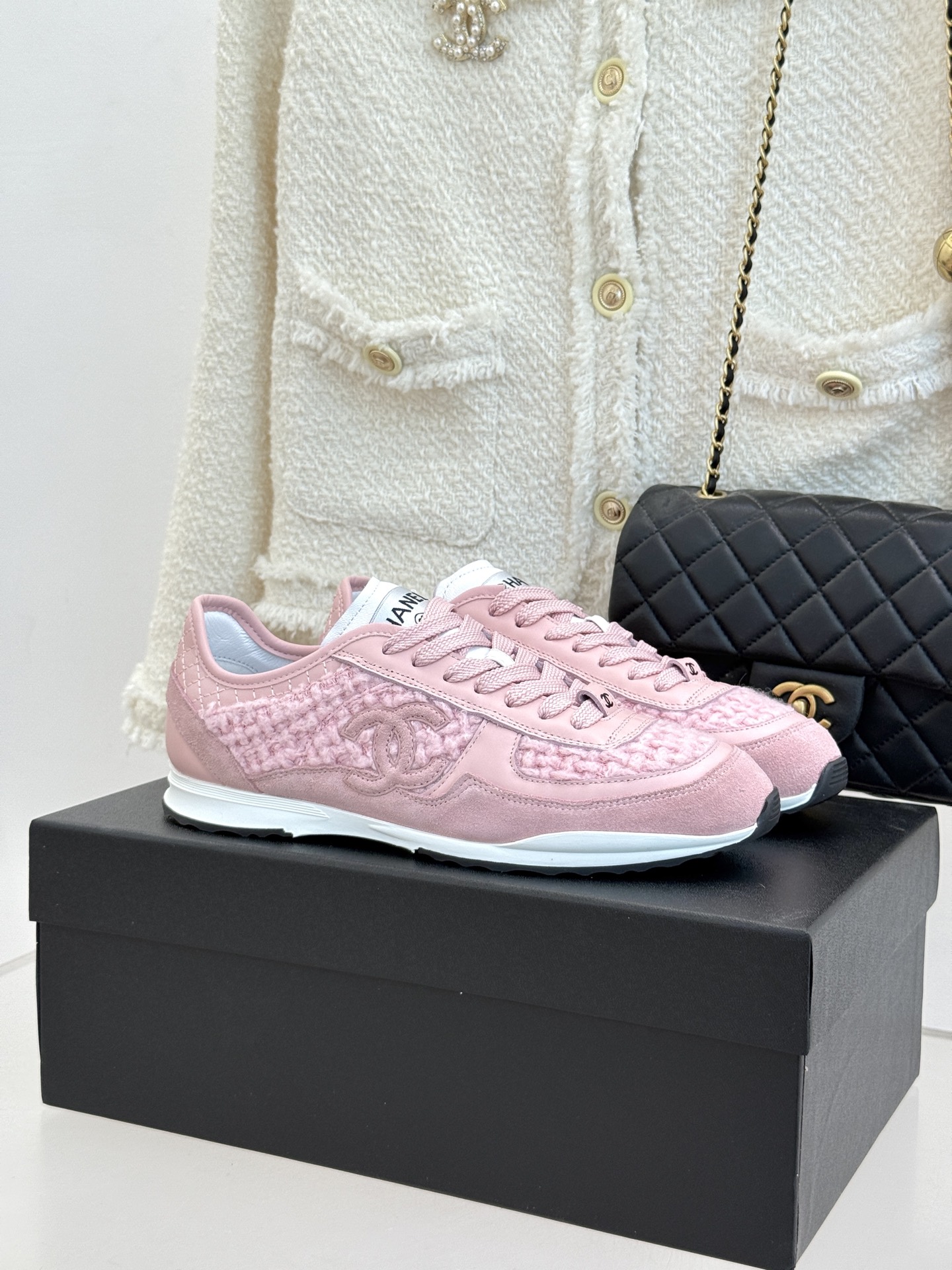 Chanel Baskets de Sport Décontractées Printemps 25P - Confort et Élégance