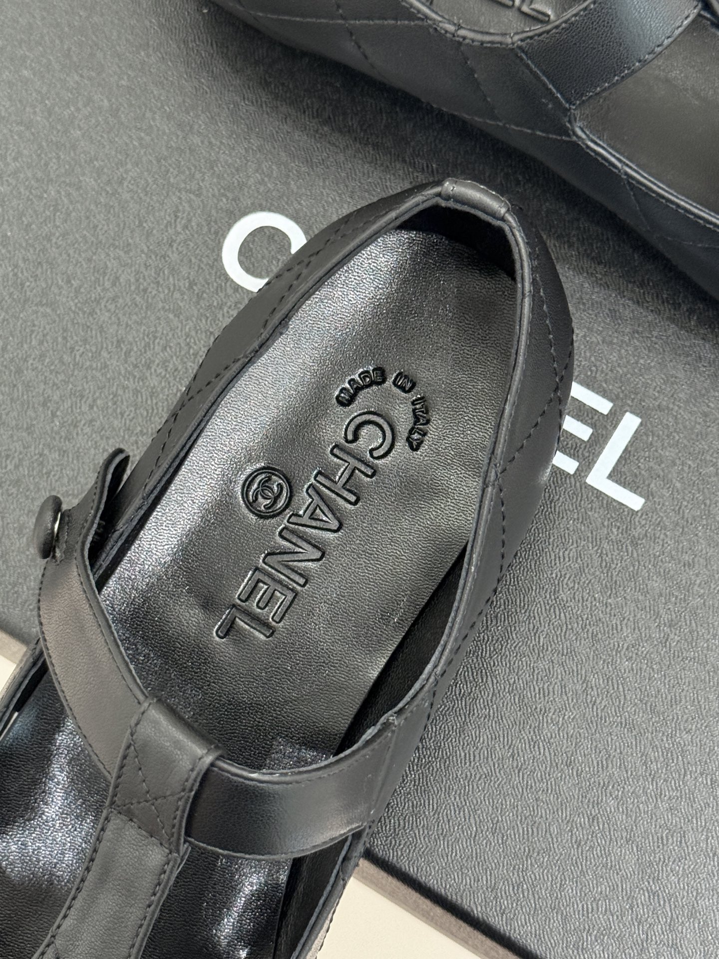 Chanel Women's Classic Double C Mary Jane Ballet Flats - Iconic Design 9 i1757004131988 4110 0 7
