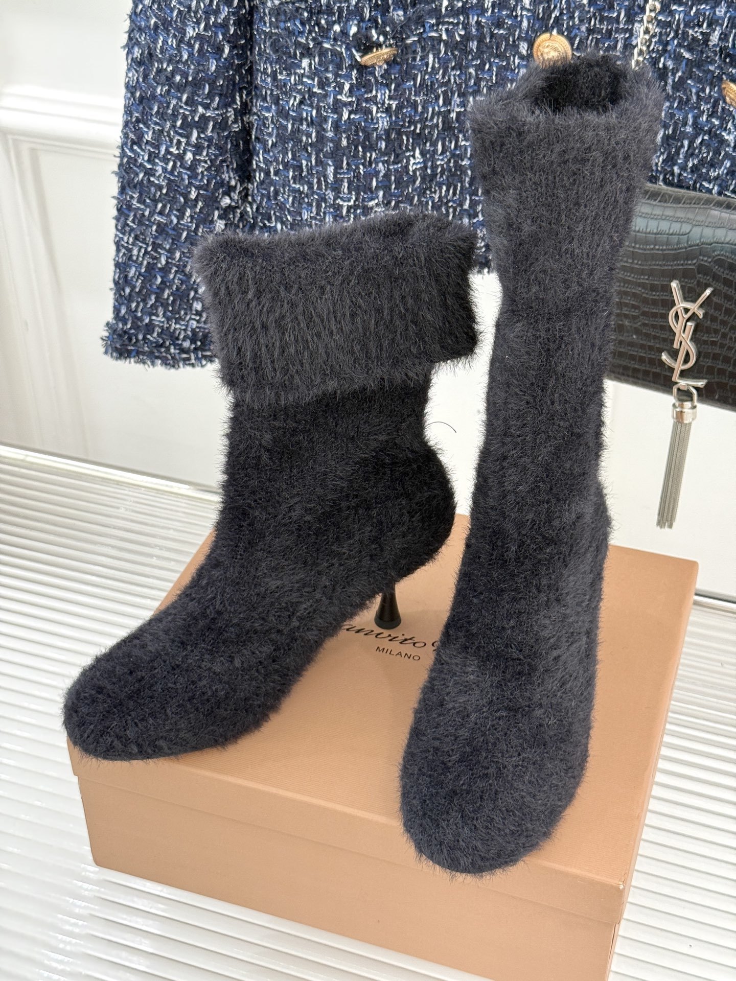 Gianvito Rossi 25WF秋冬新品针织高跟袜子靴当针织的温柔肌理邂逅高跟的利落锋芒,袜子靴便