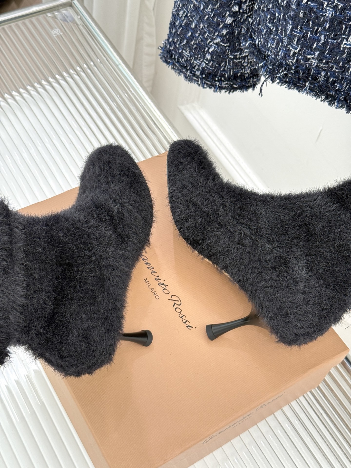 Gianvito Rossi 25WF秋冬新品针织高跟袜子靴当针织的温柔肌理邂逅高跟的利落锋芒,袜子靴便