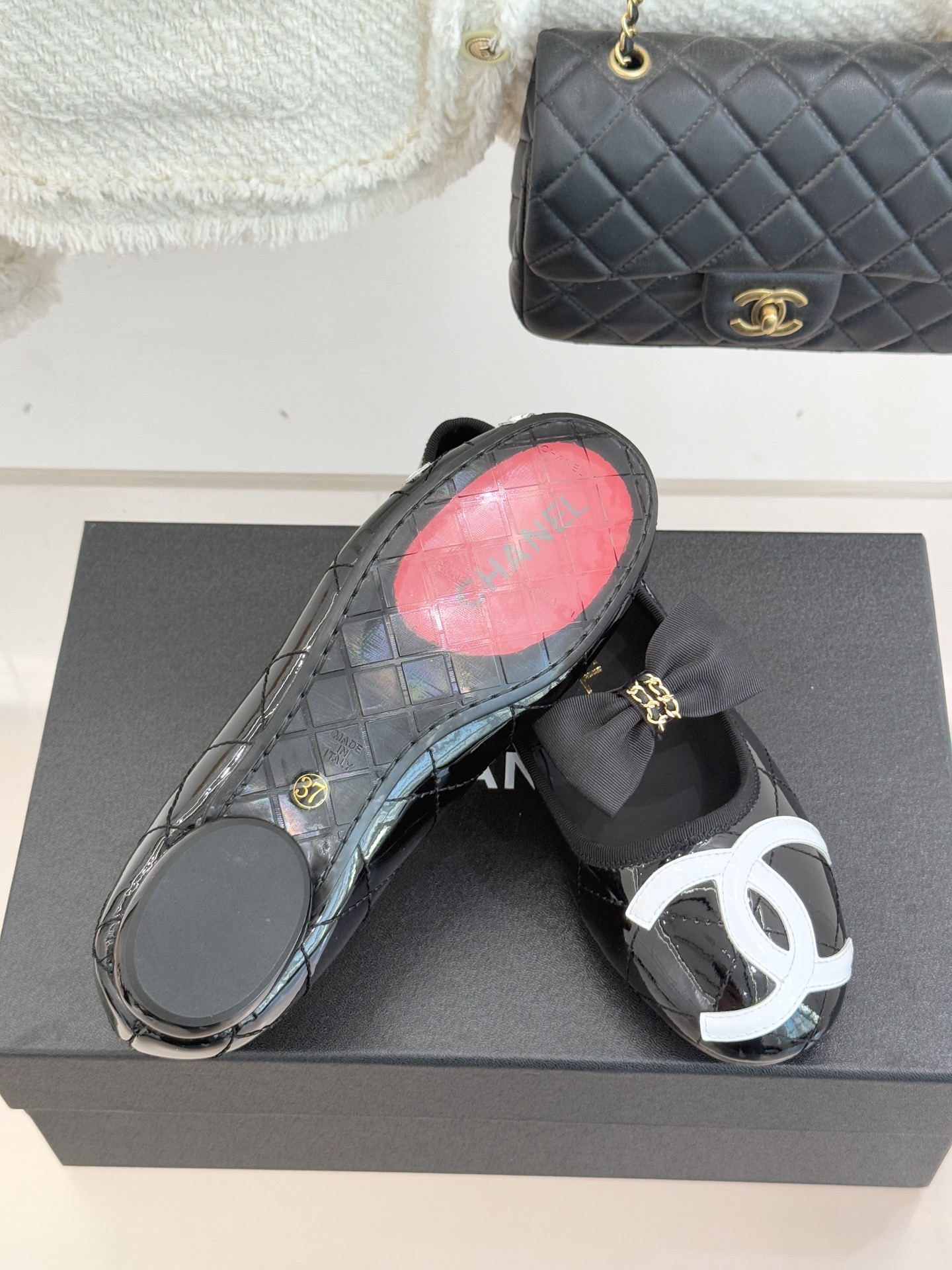 CHANE*｜小香25K新品链条蝴蝶结大双C平底玛丽珍鞋法式风情 真是美到心尖尖上啦！优雅又浪漫的仙女应