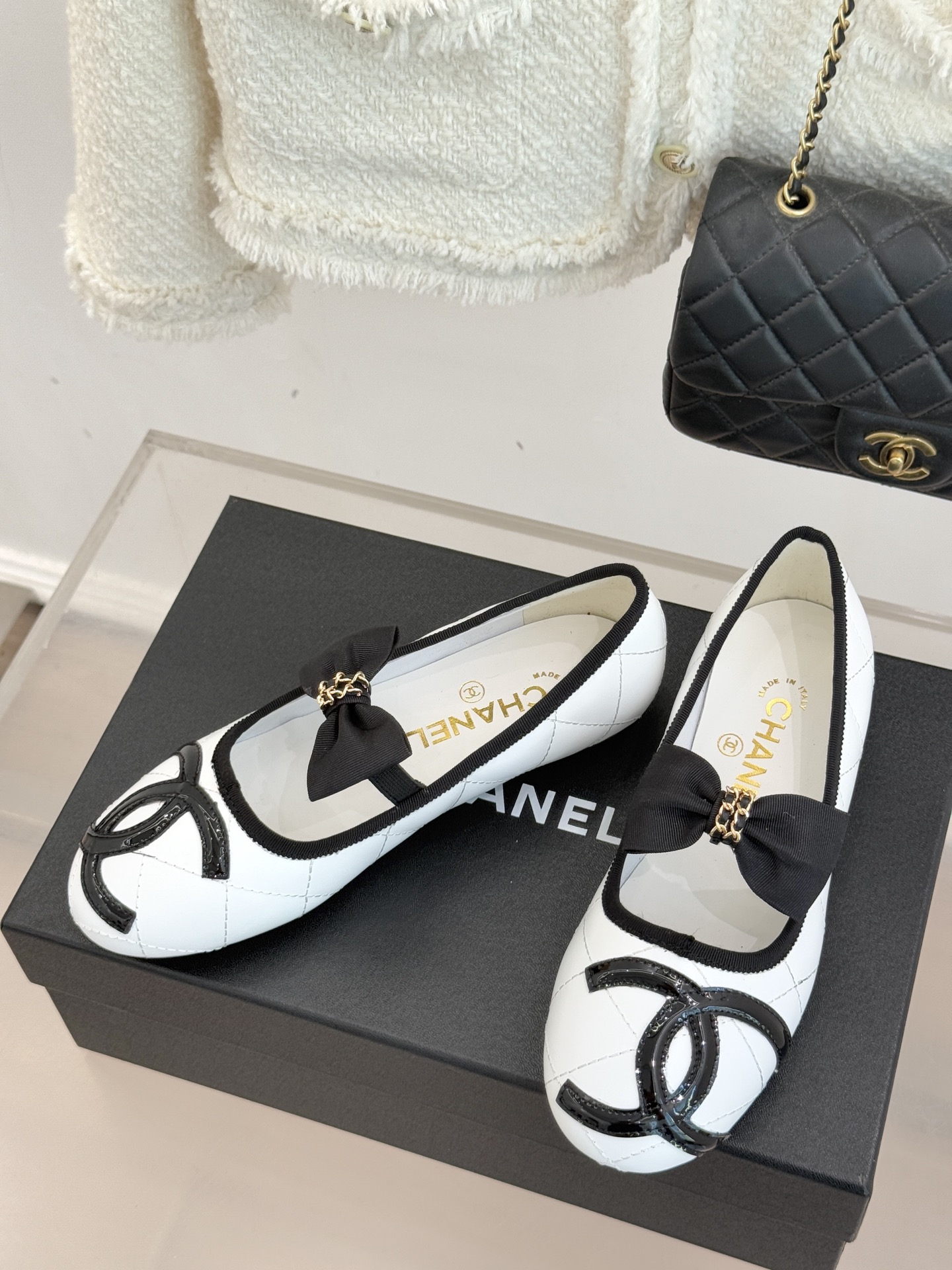 CHANE*｜小香25K新品链条蝴蝶结大双C平底玛丽珍鞋法式风情 真是美到心尖尖上啦！优雅又浪漫的仙女应