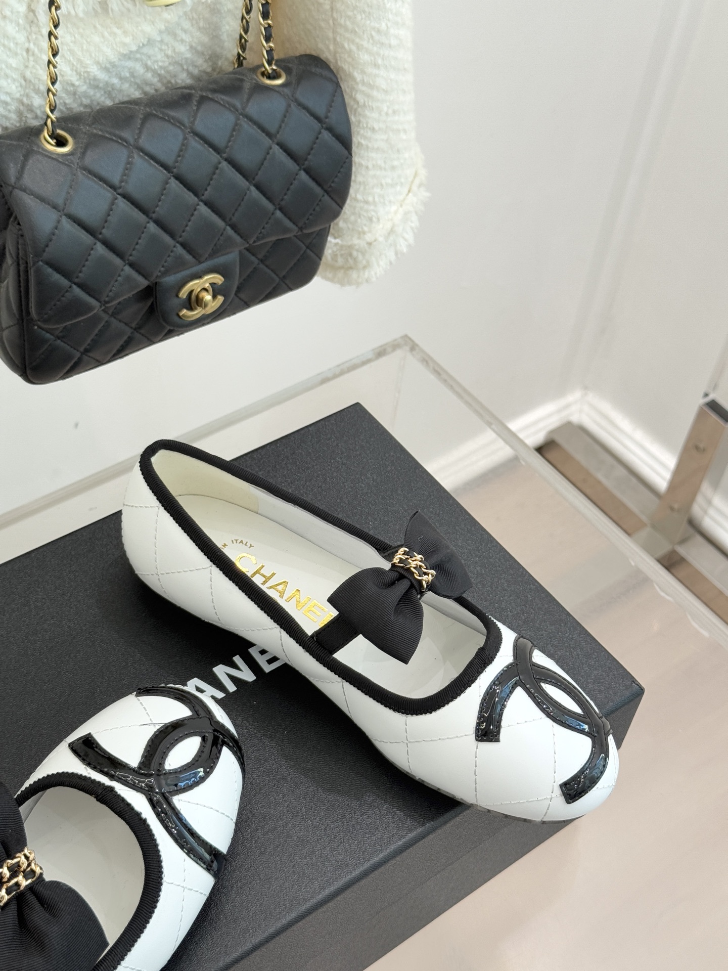 CHANE*｜小香25K新品链条蝴蝶结大双C平底玛丽珍鞋法式风情 真是美到心尖尖上啦！优雅又浪漫的仙女应