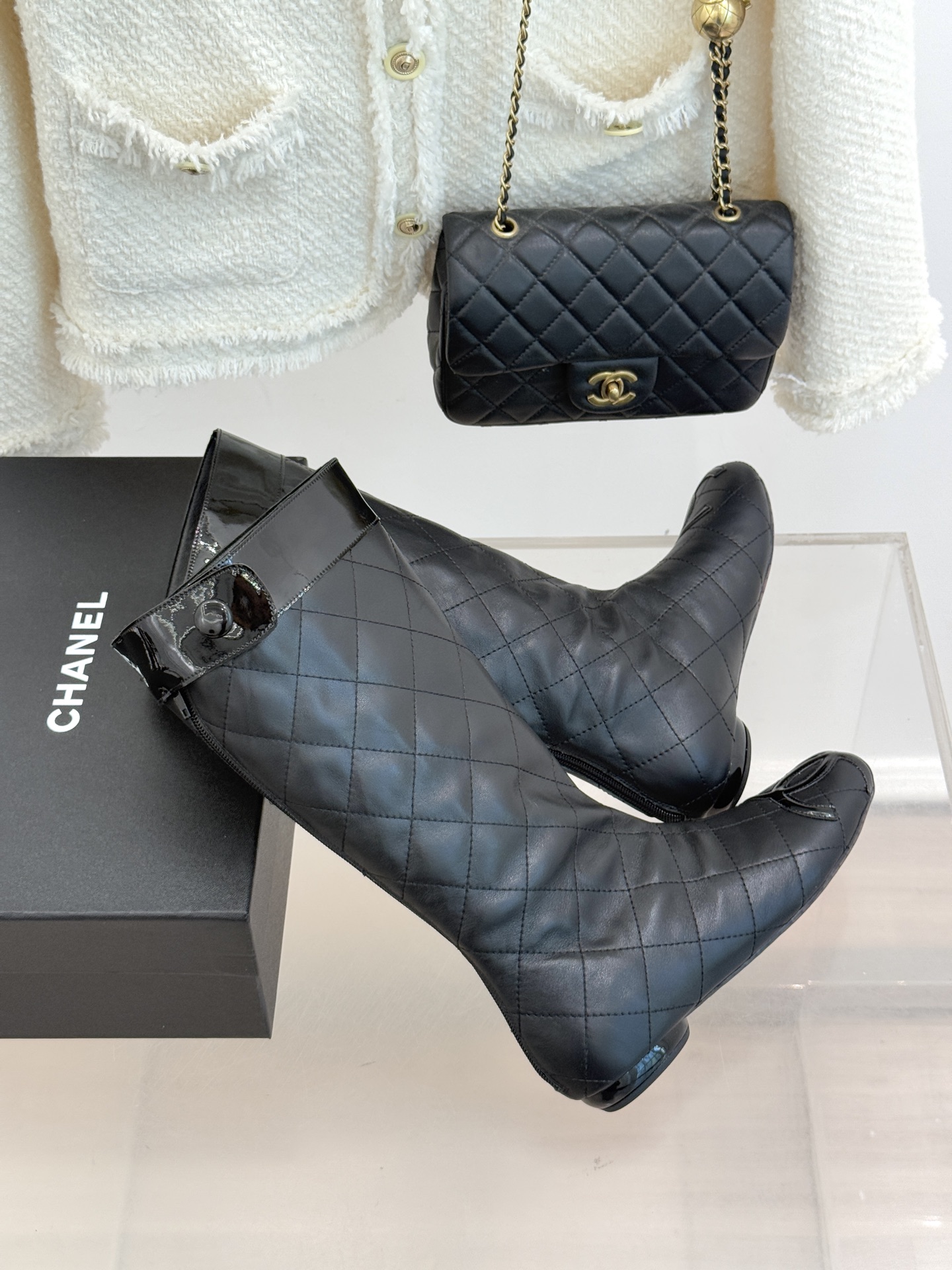 CHANE*｜小香经典大双C菱格中古中筒靴这双丽珍鞋 简直是时尚长河里的璀璨明珠它的设计极具辨识度 大双