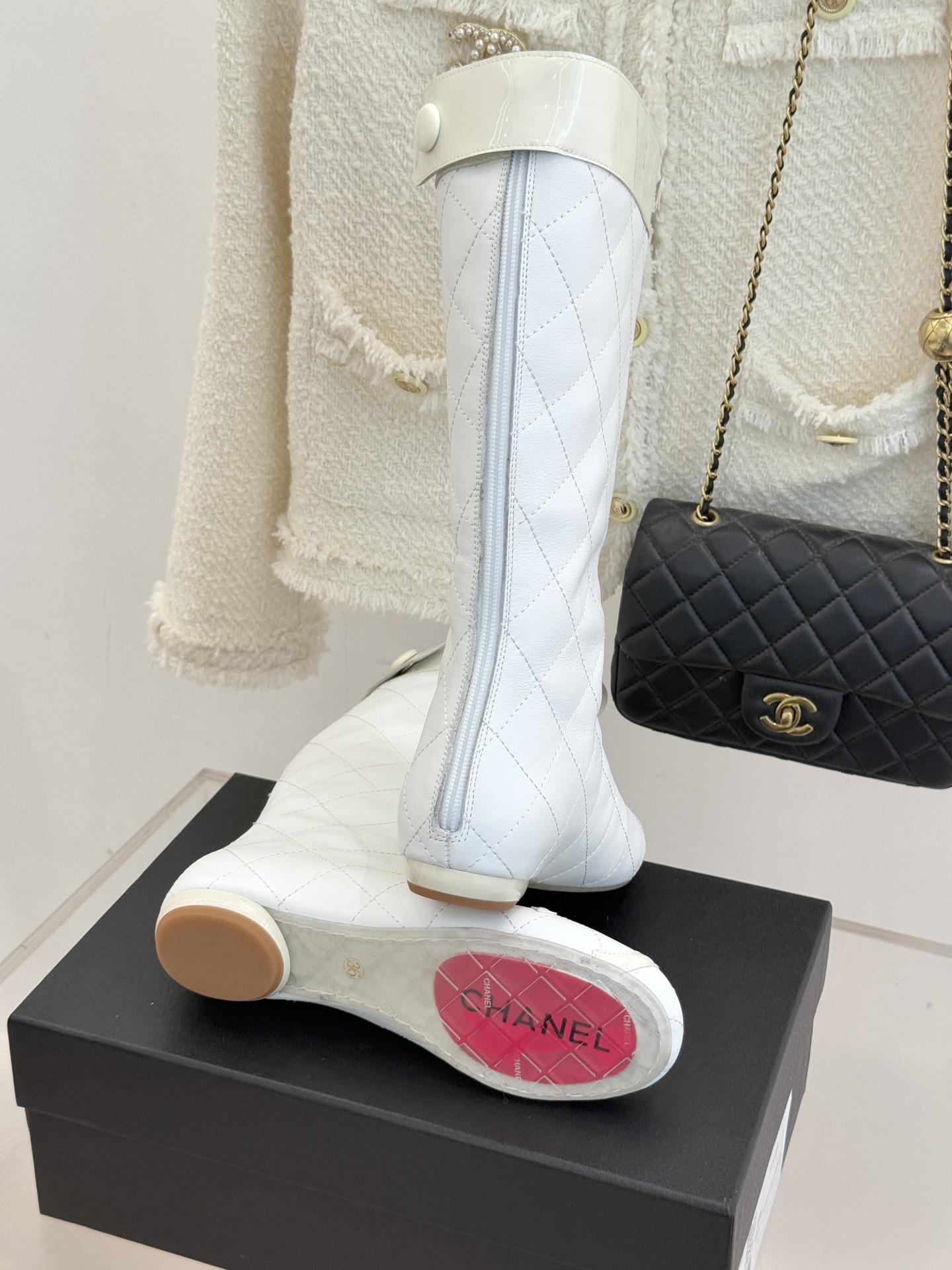 CHANE*｜小香经典大双C菱格中古中筒靴这双丽珍鞋 简直是时尚长河里的璀璨明珠它的设计极具辨识度 大双