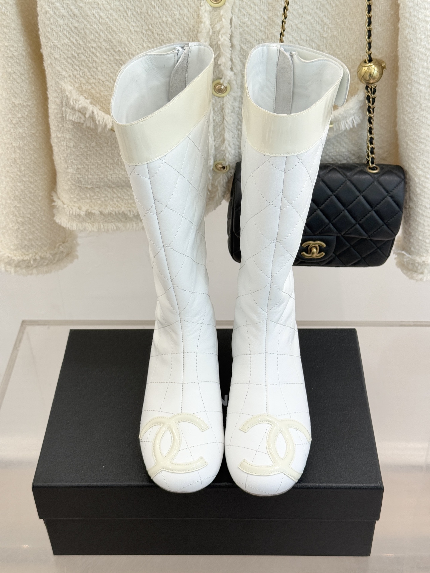 CHANE*｜小香经典大双C菱格中古中筒靴这双丽珍鞋 简直是时尚长河里的璀璨明珠它的设计极具辨识度 大双