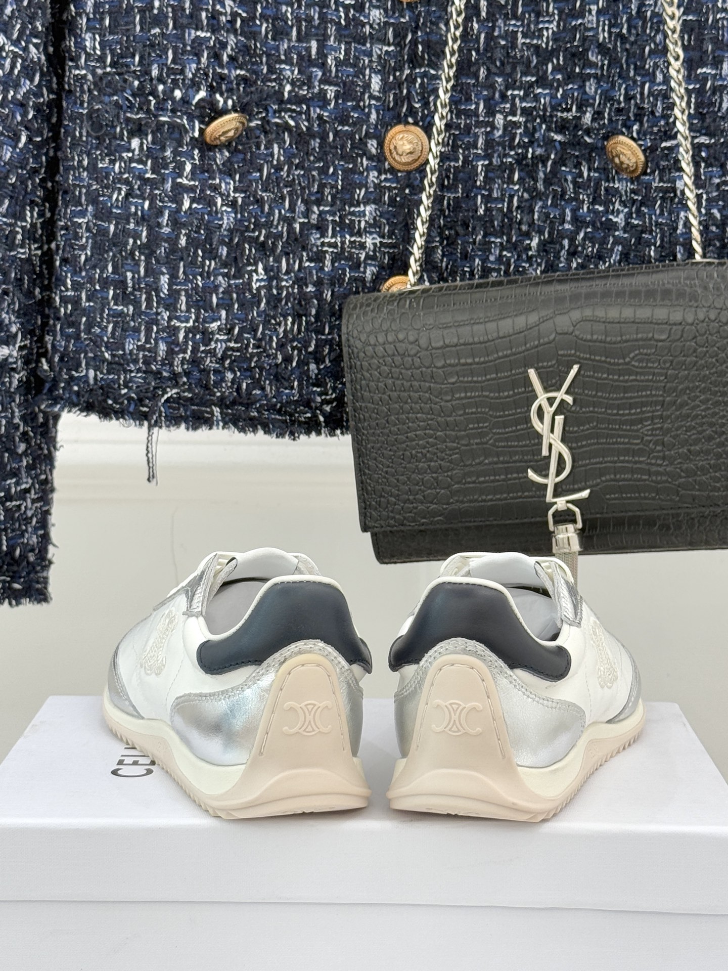 CELINE/赛琳25ss新品复古德训鞋运动鞋一眼万年的 谁穿谁爱简直是时尚界的天花板简约设计搭配高级配