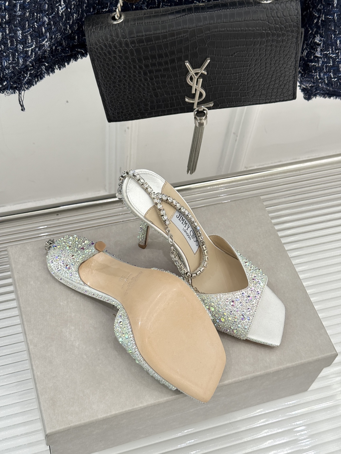 Jimmy Choo/吉米周经典钻石链条方头水晶鱼嘴高跟凉鞋超绝的水晶鞋 美到移不开视线鞋型做的非常秀气