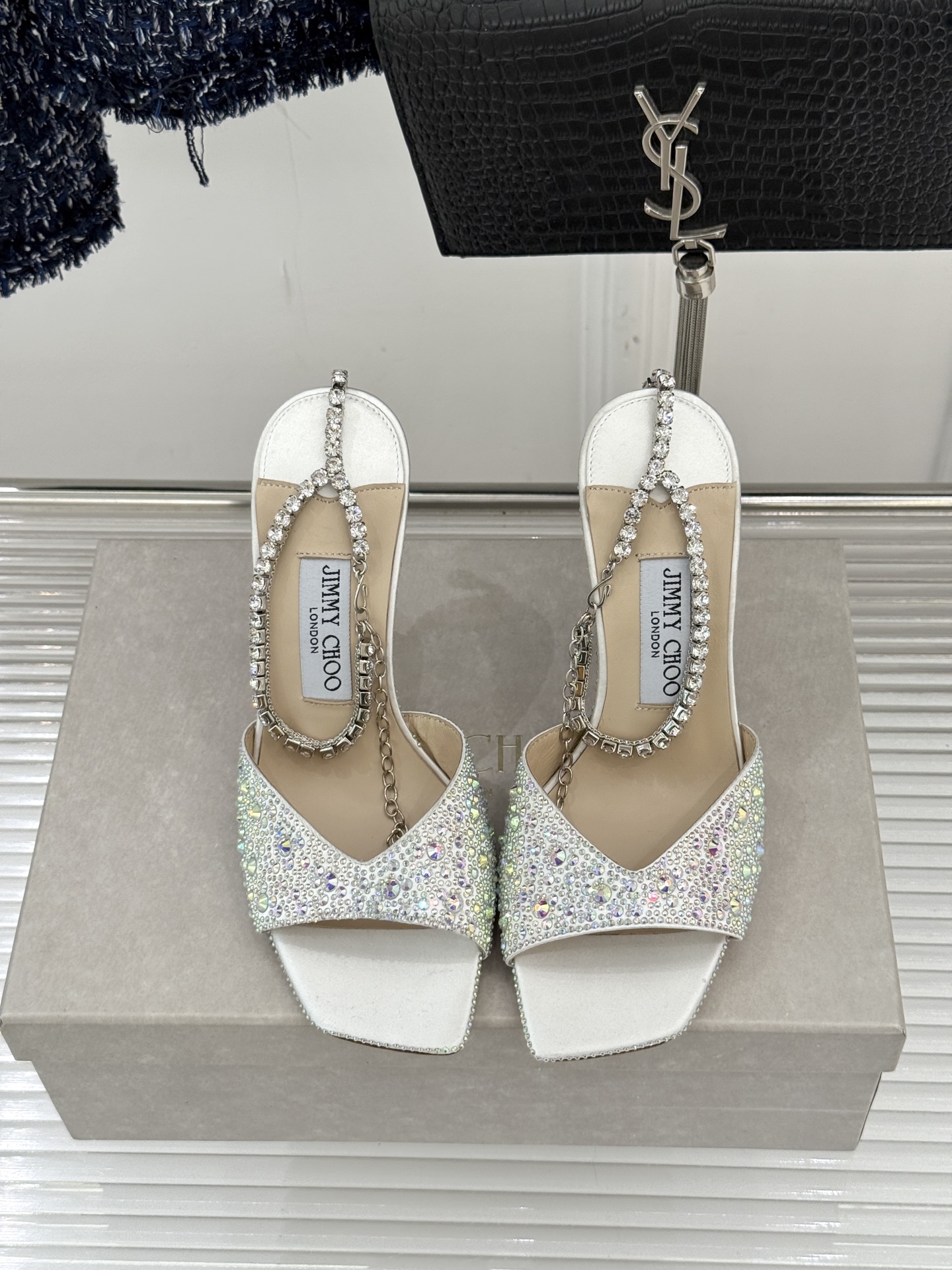 Jimmy Choo/吉米周经典钻石链条方头水晶鱼嘴高跟凉鞋超绝的水晶鞋 美到移不开视线鞋型做的非常秀气