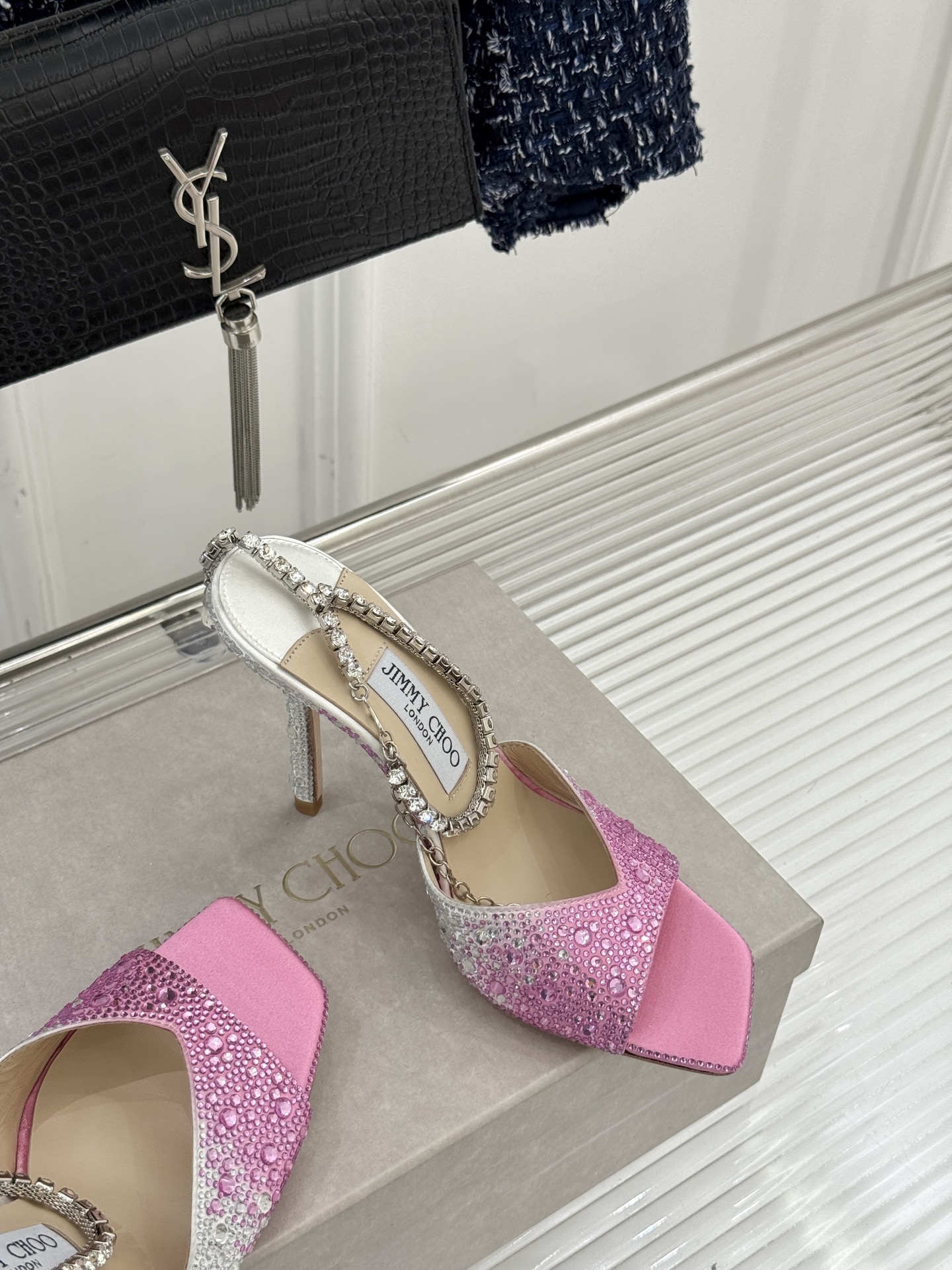 Jimmy Choo/吉米周经典钻石链条方头水晶鱼嘴高跟凉鞋超绝的水晶鞋 美到移不开视线鞋型做的非常秀气