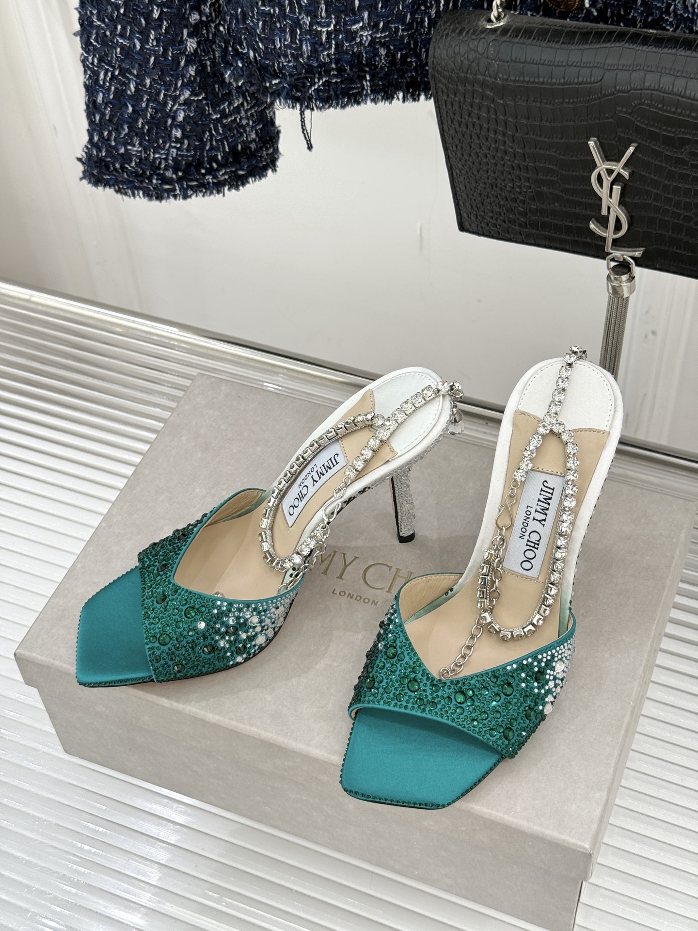 Jimmy Choo/吉米周经典钻石链条方头水晶鱼嘴高跟凉鞋超绝的水晶鞋 美到移不开视线鞋型做的非常秀气