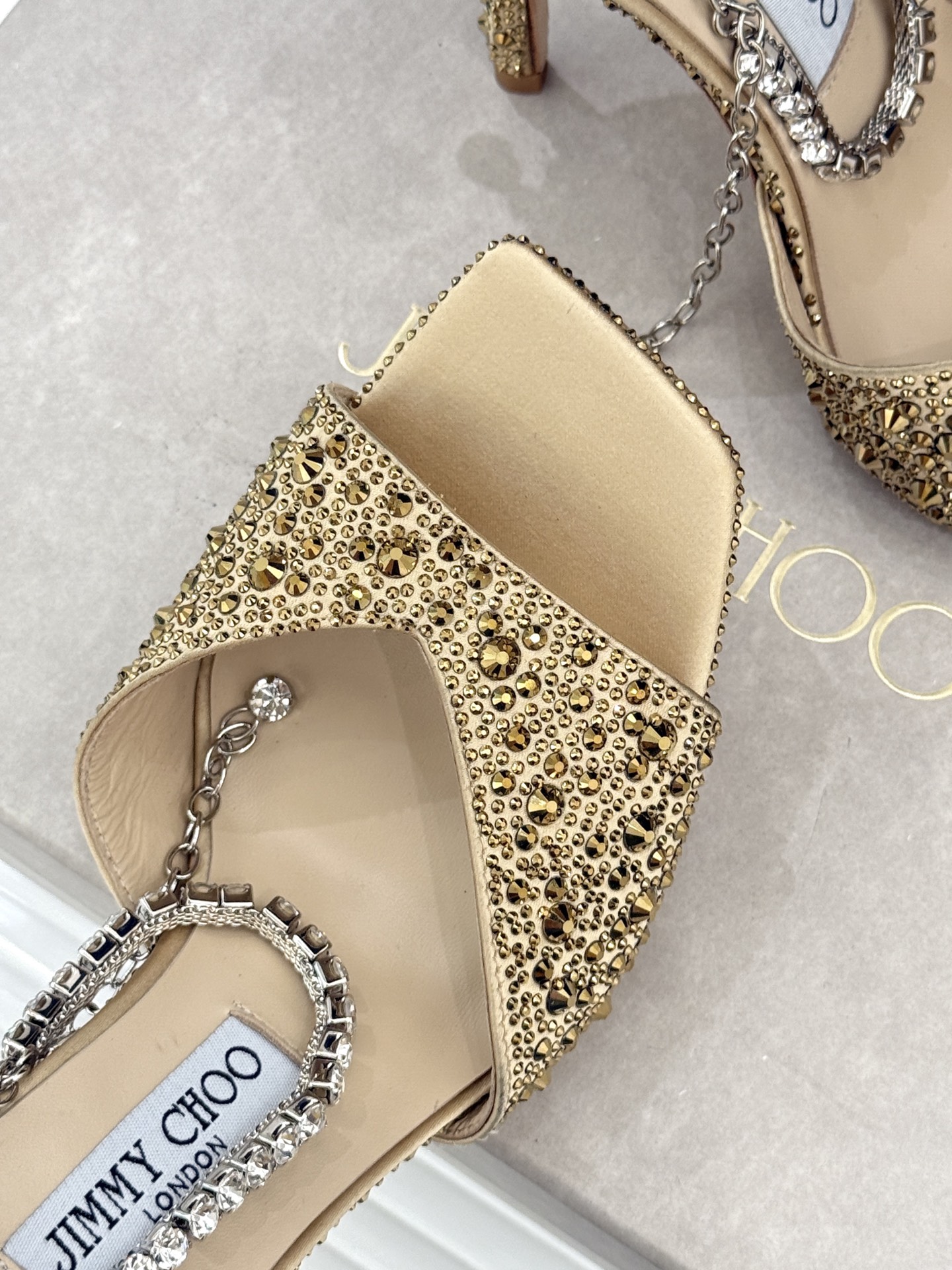 Jimmy Choo/吉米周经典钻石链条方头水晶鱼嘴高跟凉鞋超绝的水晶鞋 美到移不开视线鞋型做的非常秀气