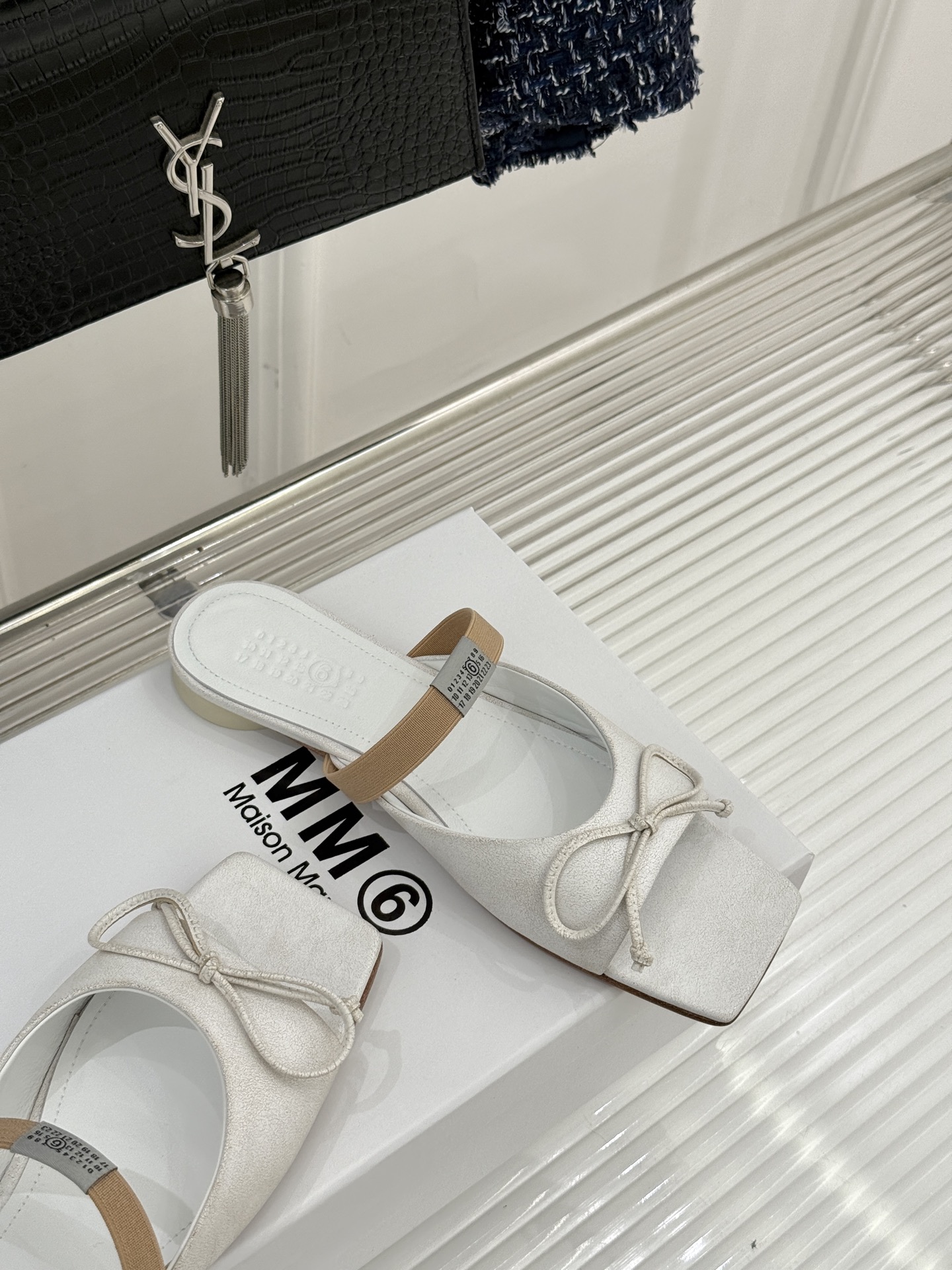 MaisonMargiela｜MM6马吉拉方头蝴蝶结凉拖芭蕾舞鞋当先锋解构主义邂逅夏日慵懒这双鞋为日常注
