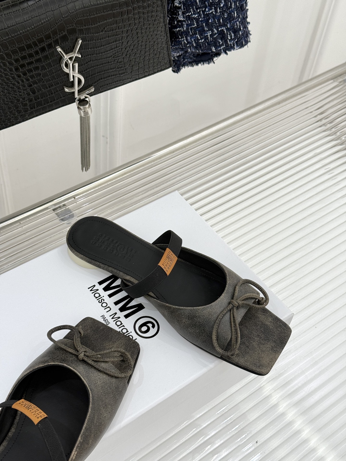 MaisonMargiela｜MM6马吉拉方头蝴蝶结凉拖芭蕾舞鞋当先锋解构主义邂逅夏日慵懒这双鞋为日常注