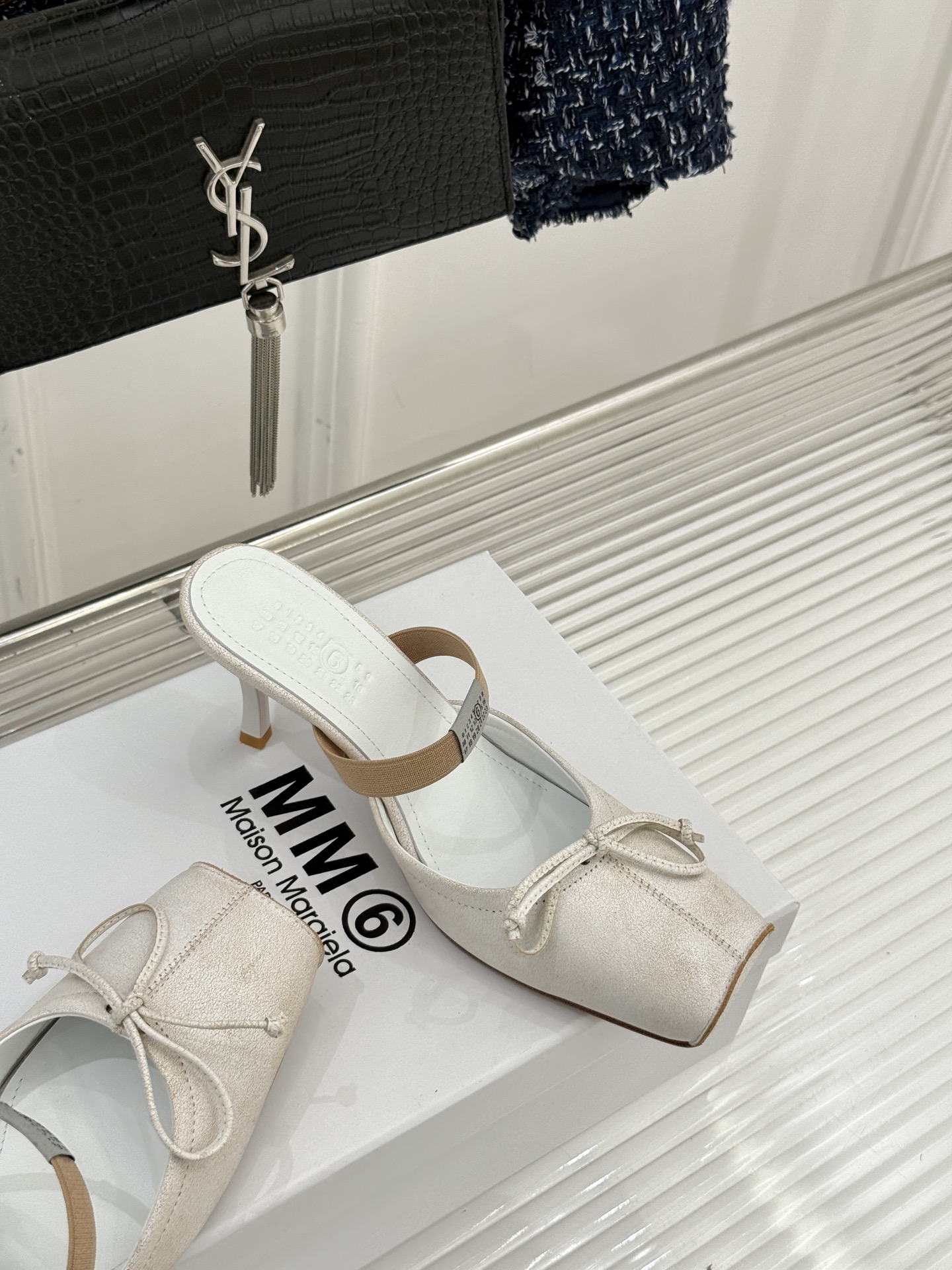 MaisonMargiela｜MM6马吉拉方头蝴蝶结凉拖芭蕾舞鞋当先锋解构主义邂逅夏日慵懒这双鞋为日常注