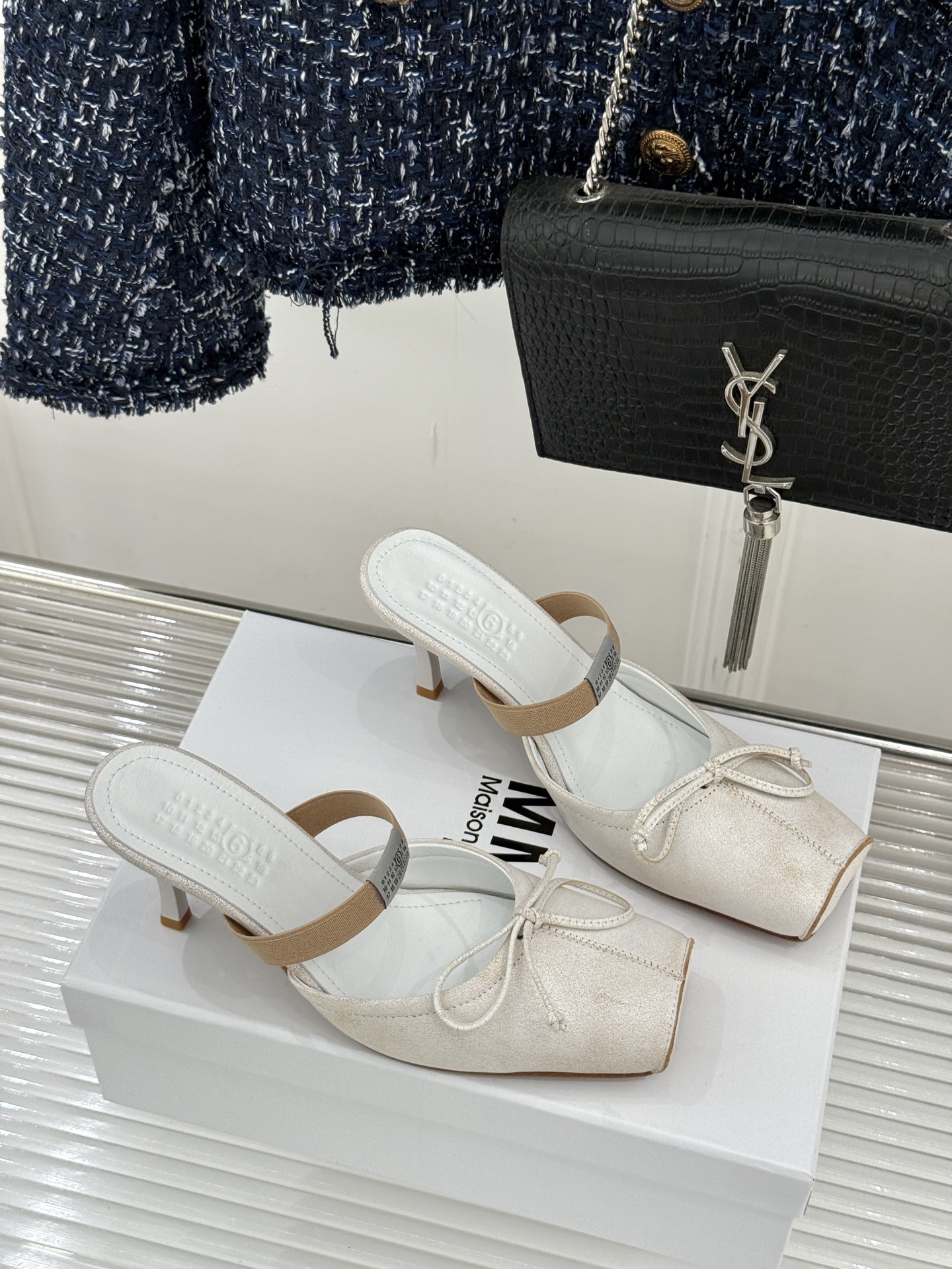 MaisonMargiela｜MM6马吉拉方头蝴蝶结凉拖芭蕾舞鞋当先锋解构主义邂逅夏日慵懒这双鞋为日常注