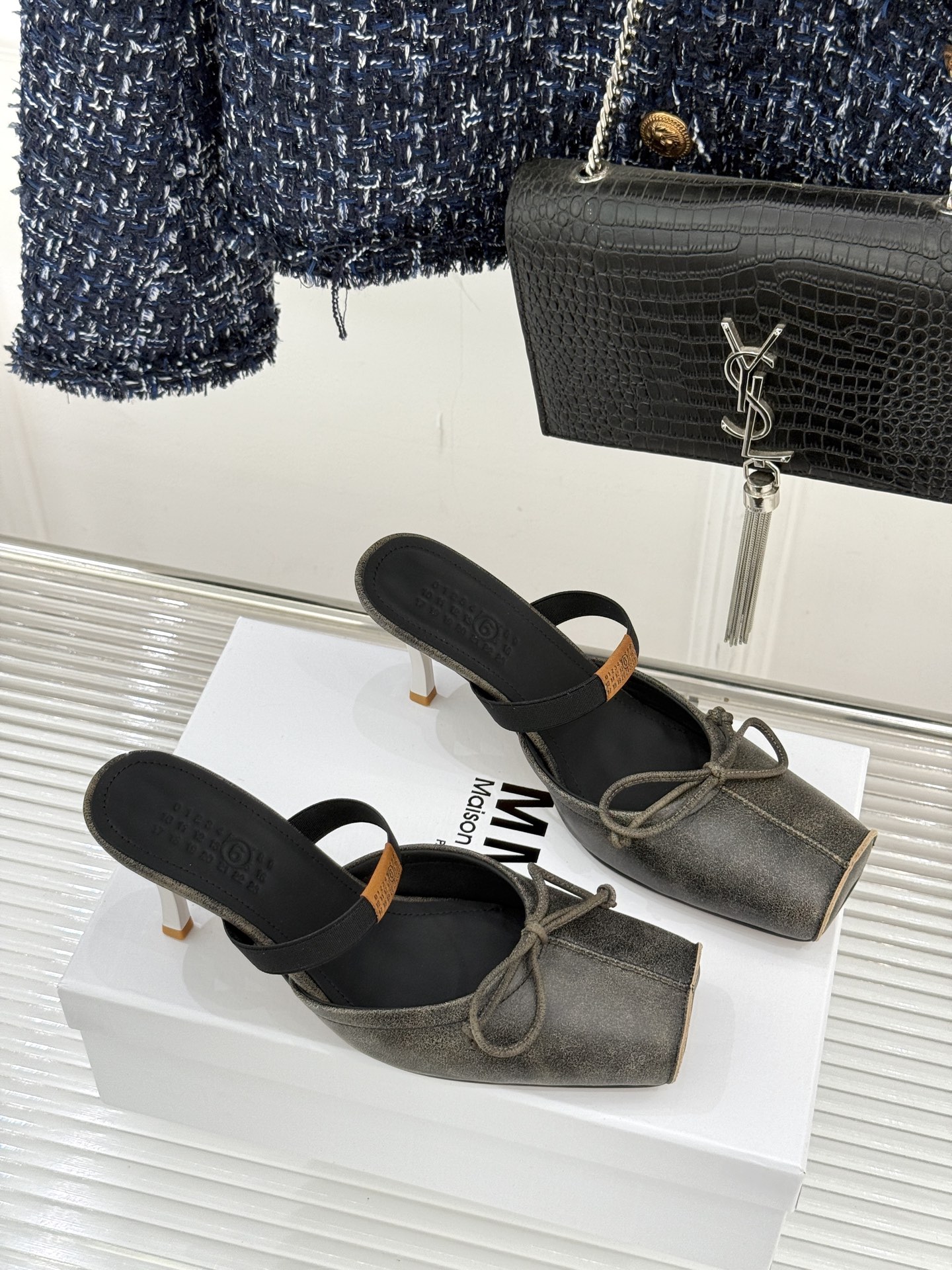 MaisonMargiela｜MM6马吉拉方头蝴蝶结凉拖芭蕾舞鞋当先锋解构主义邂逅夏日慵懒这双鞋为日常注