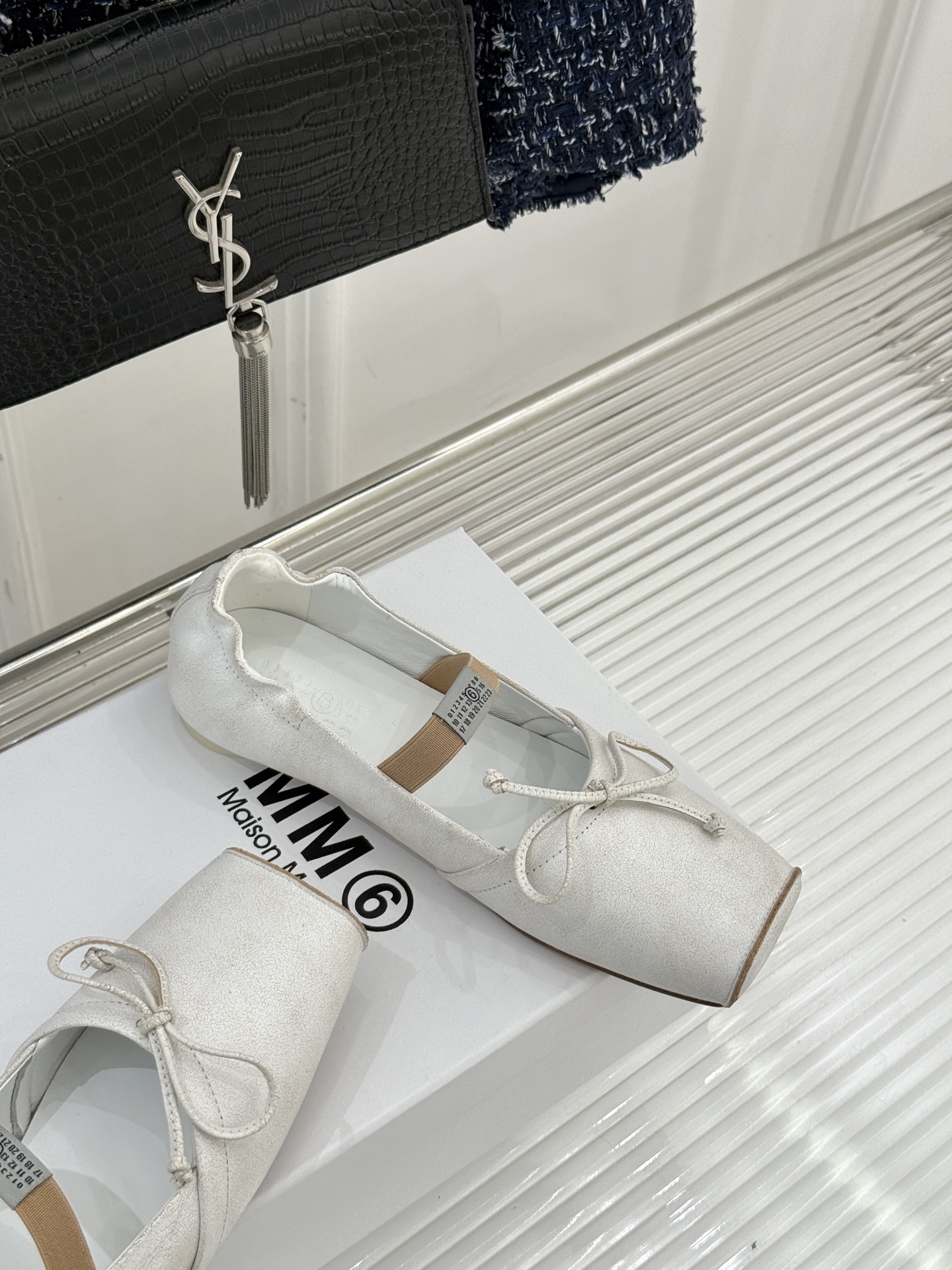 MaisonMargiela｜MM6马吉拉方头蝴蝶结凉拖芭蕾舞鞋当先锋解构主义邂逅夏日慵懒这双鞋为日常注