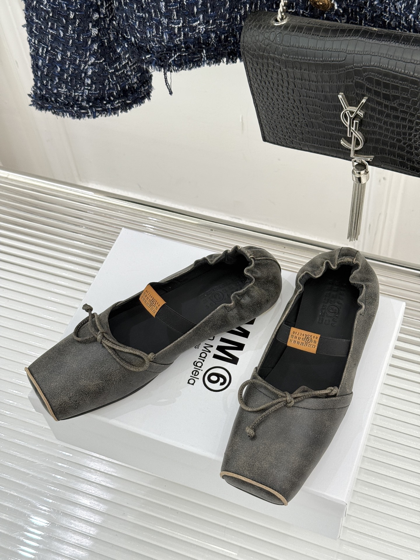MaisonMargiela｜MM6马吉拉方头蝴蝶结凉拖芭蕾舞鞋当先锋解构主义邂逅夏日慵懒这双鞋为日常注