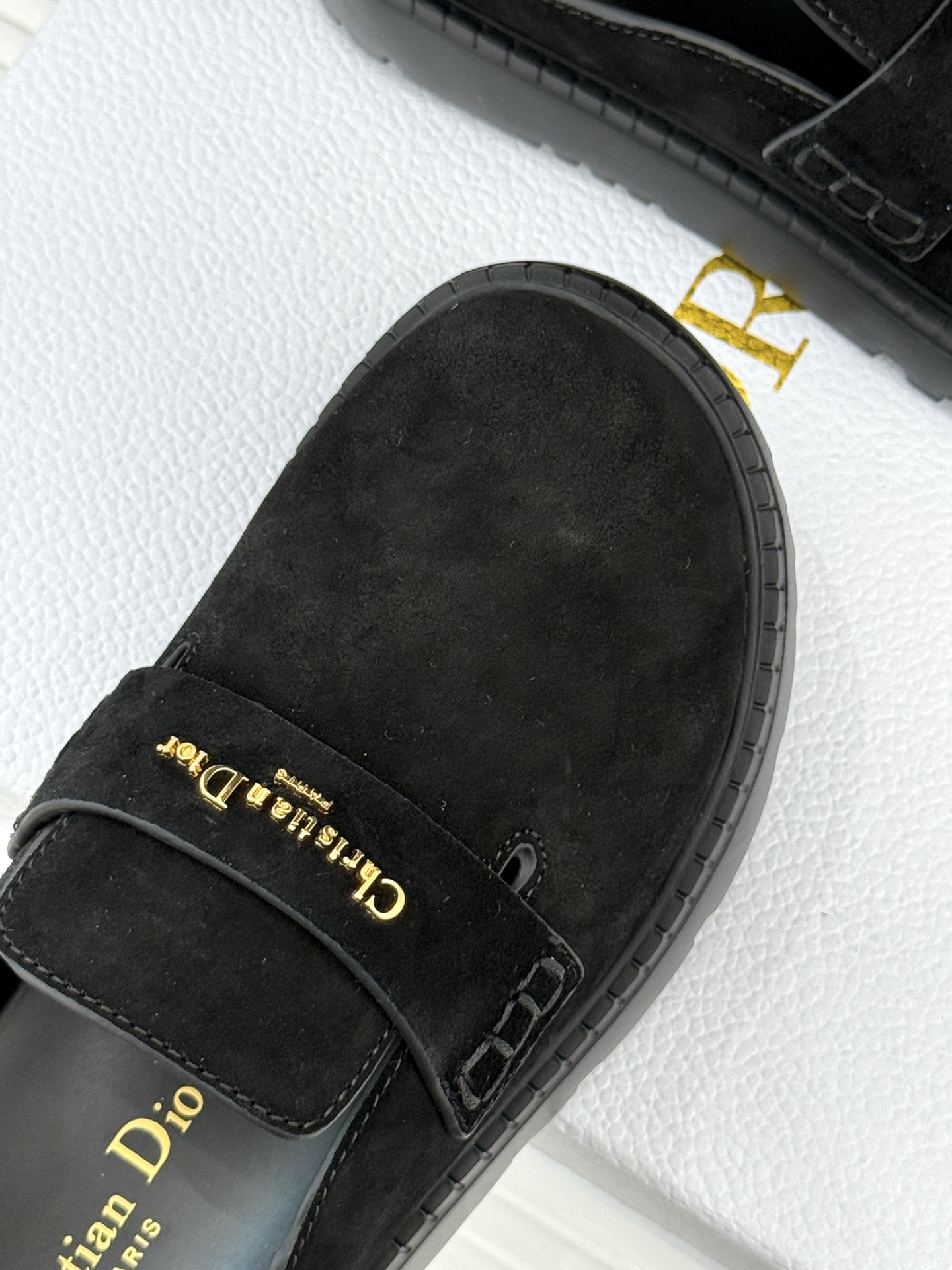 Dior/迪奥25WF新品字母厚底勃肯鞋包头半拖当法式慵懒与现代锋芒撞个满怀这双勃肯拖鞋打破鞋履风格边界