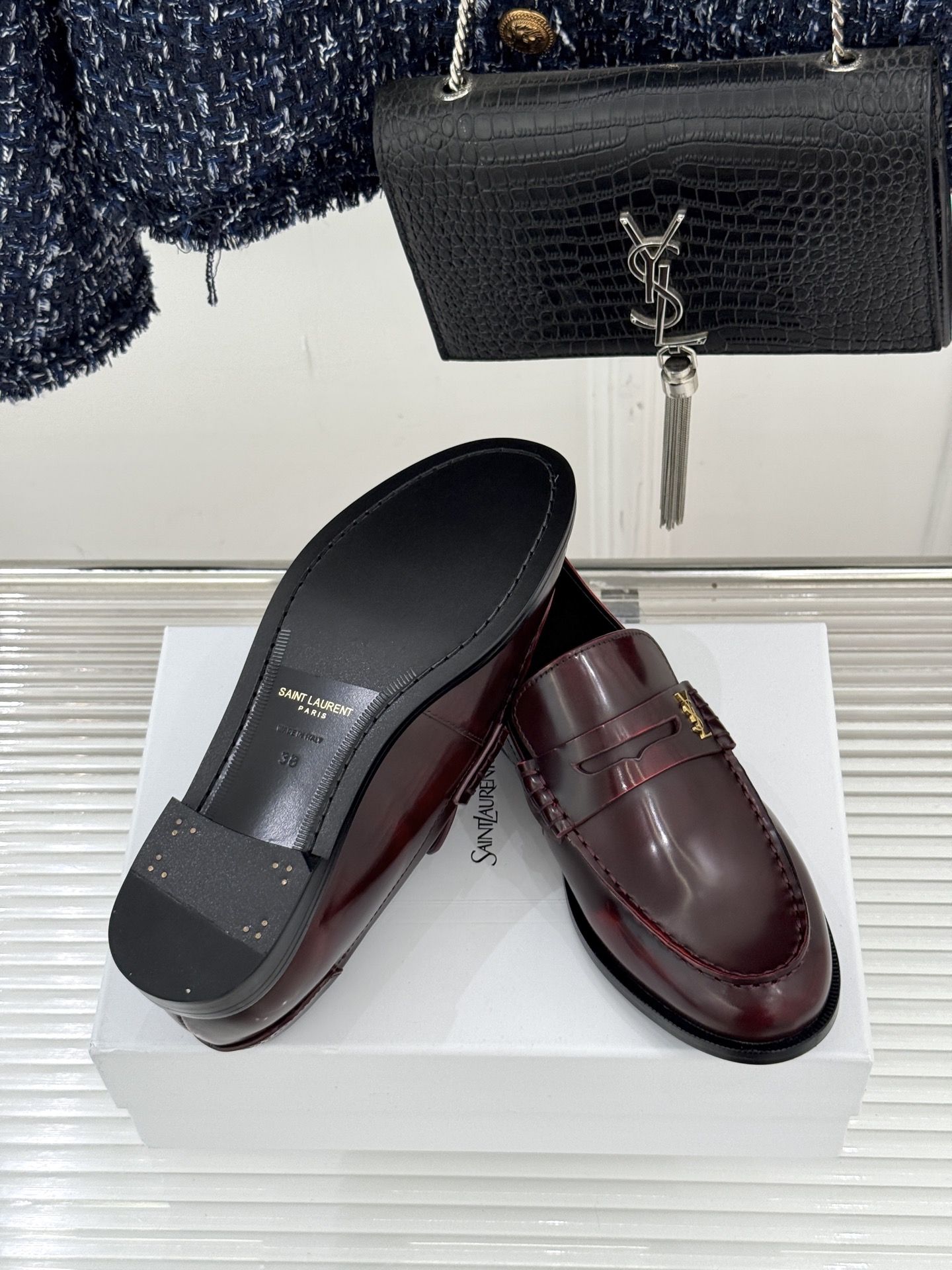 Saint Lauren*圣罗兰26WF新品YSL小logo情侣款乐福鞋标志性的小logo是这双鞋的灵魂