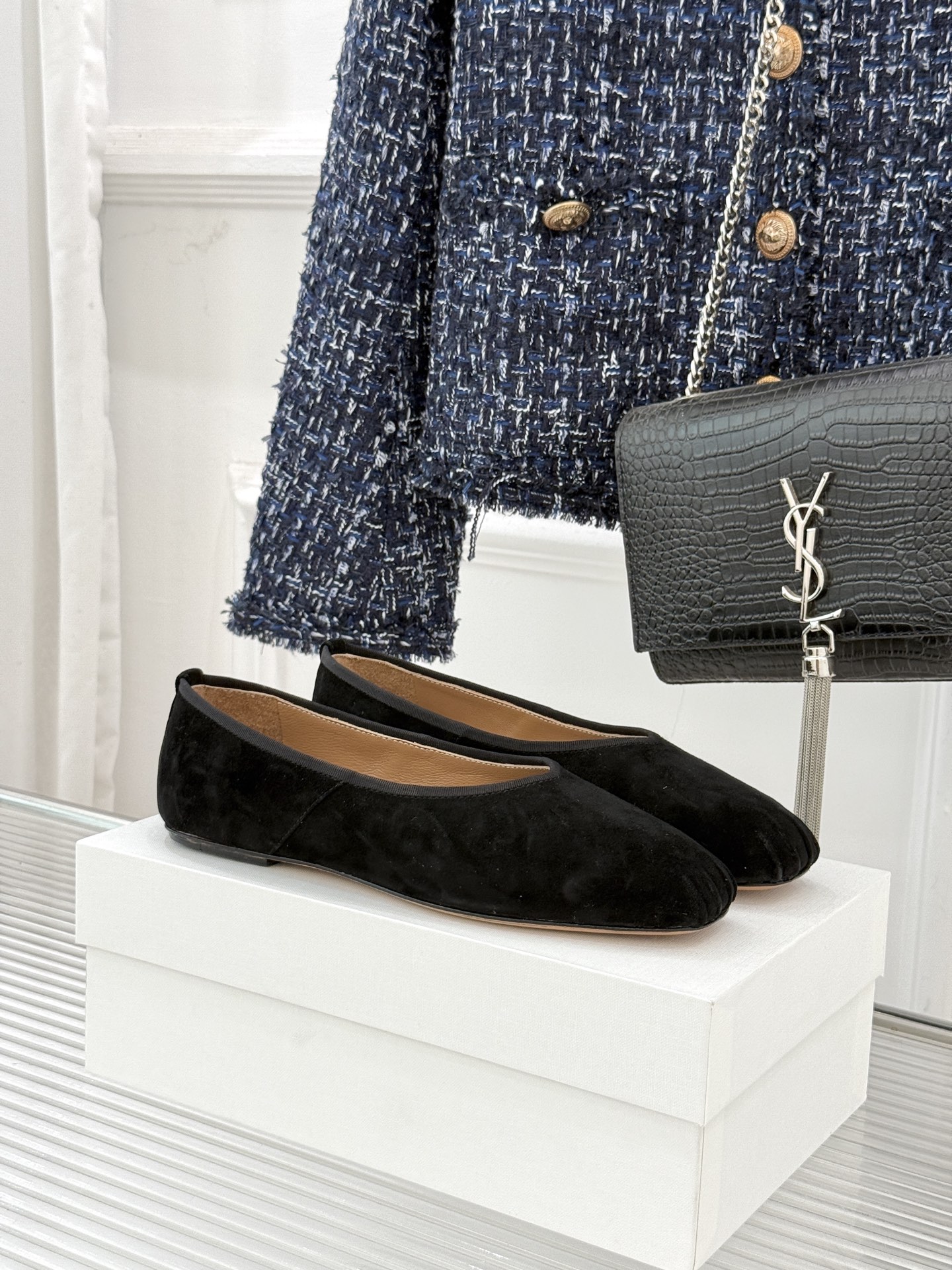 The Row25WF新品复古老钱风平底奶奶鞋单鞋The Row是老钱风的高阶时尚的终极表达。将品牌标志