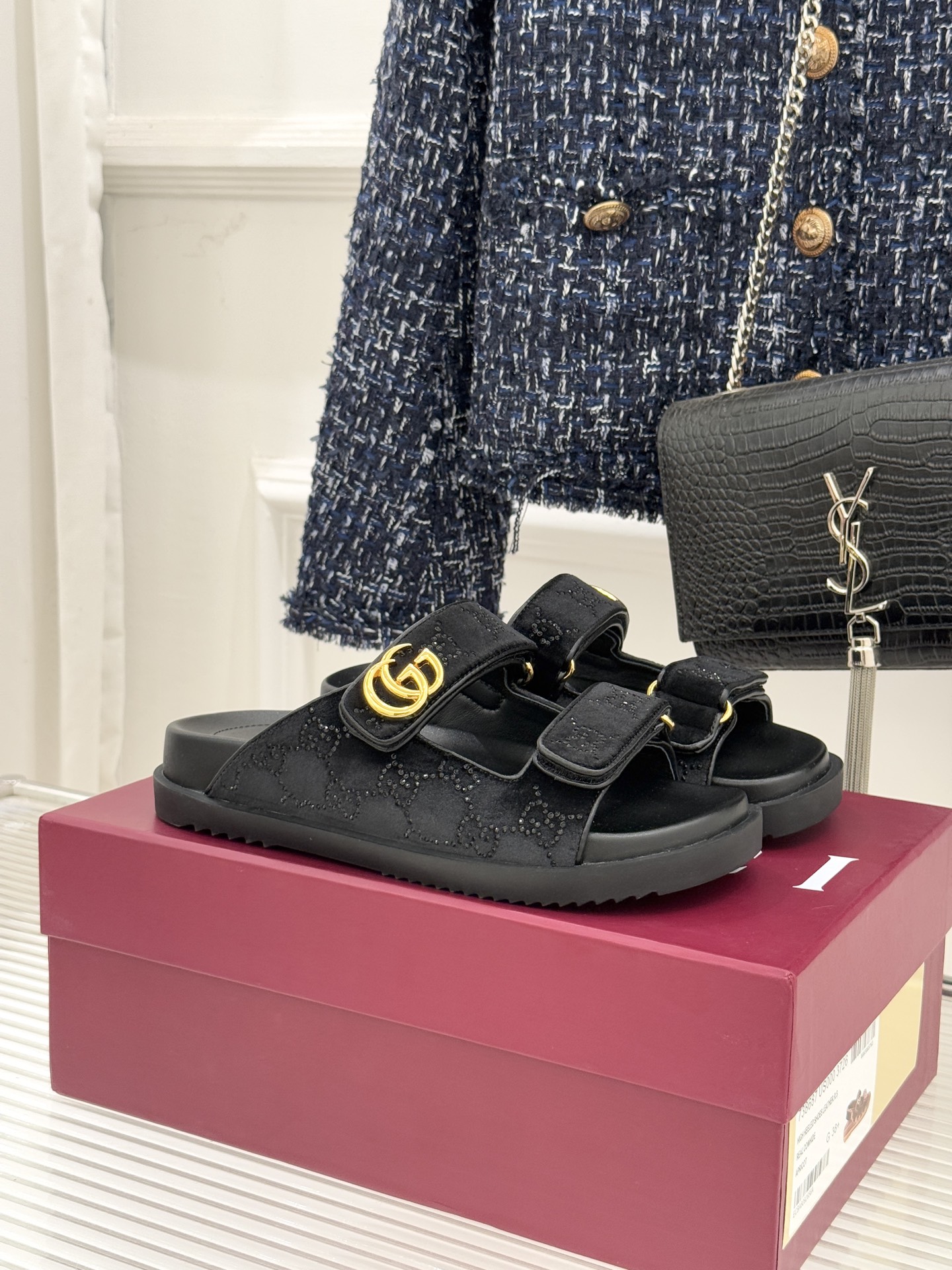 Gucci/古驰26WF春夏新品双G扣沙滩魔术贴凉鞋夏天必备懒人福音鞋 谁穿谁美！很轻盈上脚意外的舒适 