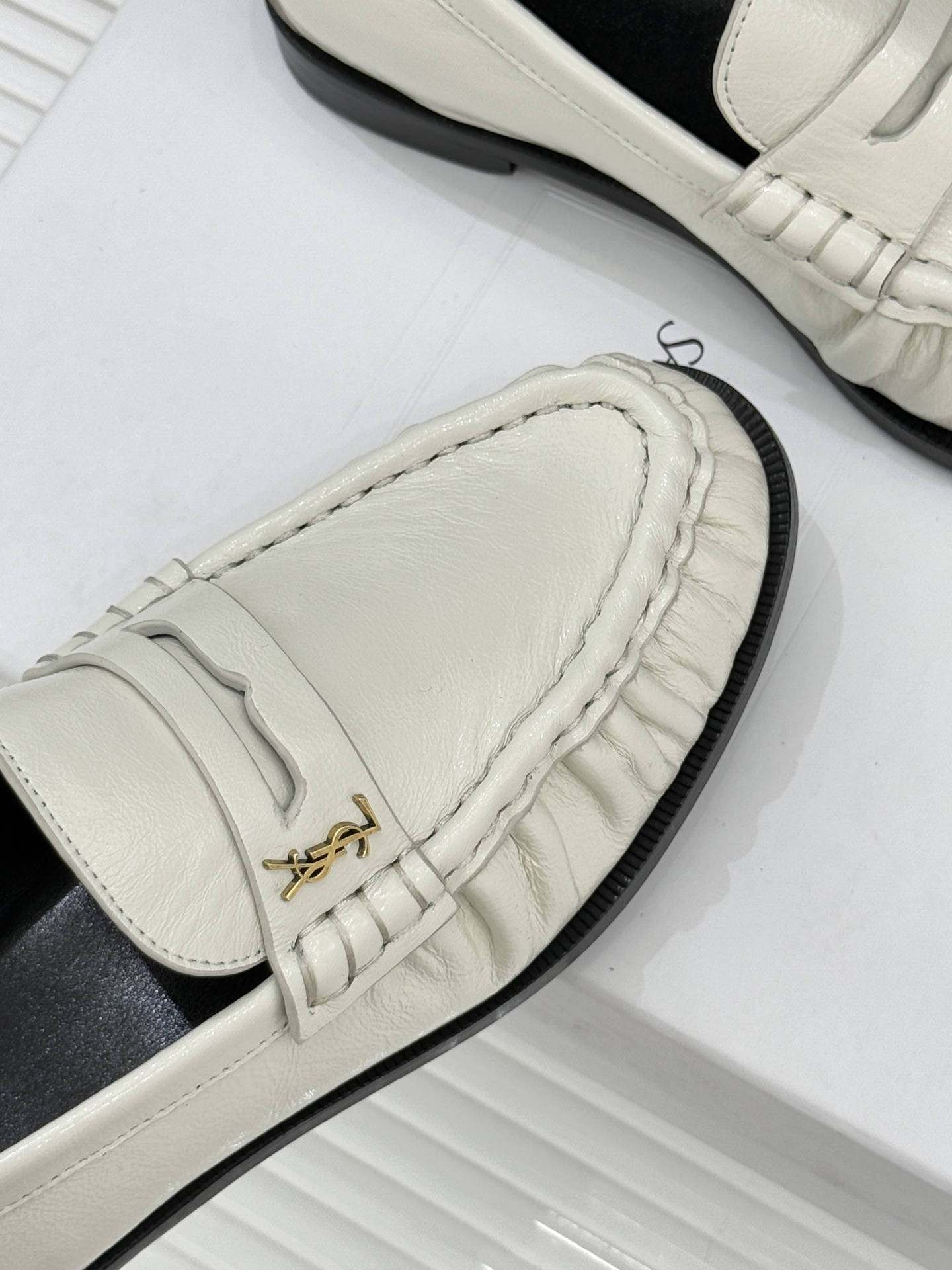 （配原版飞机盒）Saint Lauren*YSL圣罗兰25WF新品YSL小logo乐福鞋标志性的小log