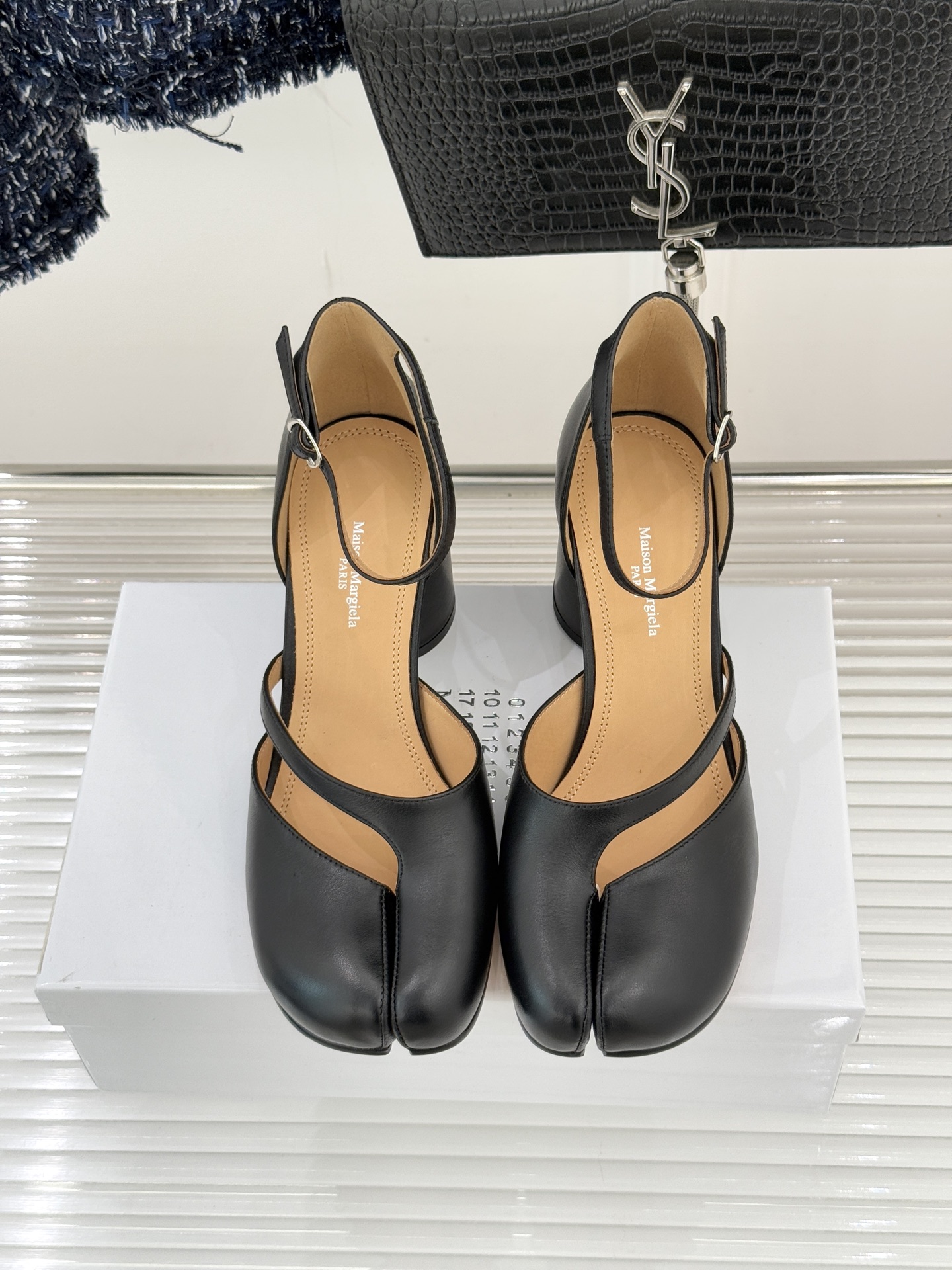 顶版Maison Margiela 26WF新品Tabi分趾凉鞋承袭品牌2026春夏“重塑日常”理念这双