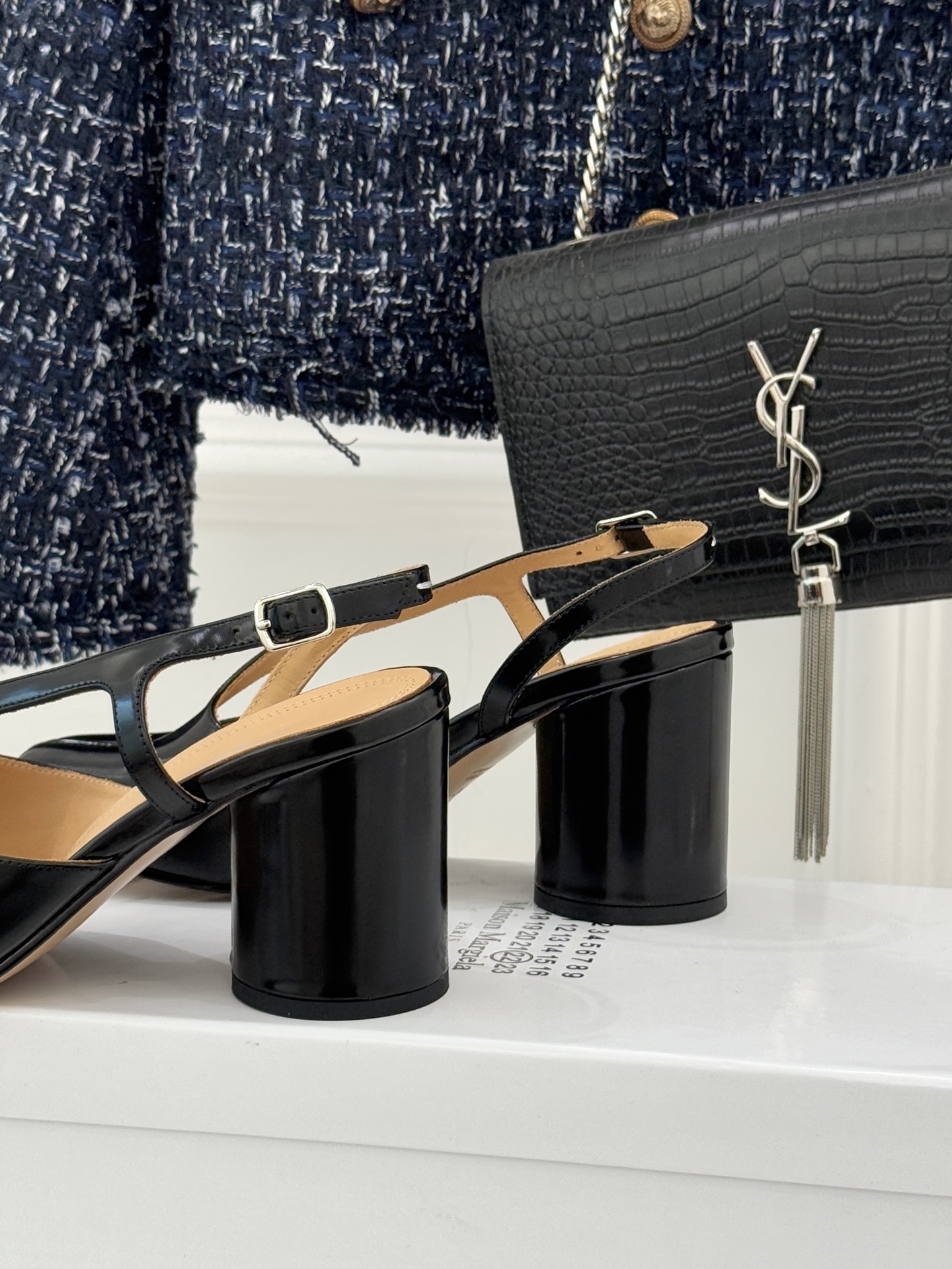 Maison Margiela 26WF新品Tabi分趾凉鞋承袭品牌2026春夏“重塑日常”理念这双凉鞋