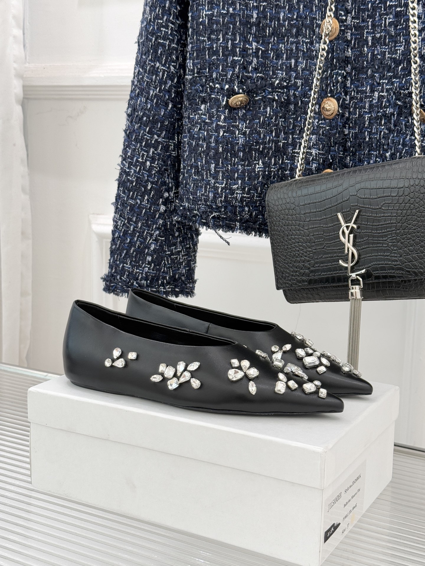 _dkV9sfB8UUqZ4lYStZe8xUGShr9b5YHRdCzaXUA