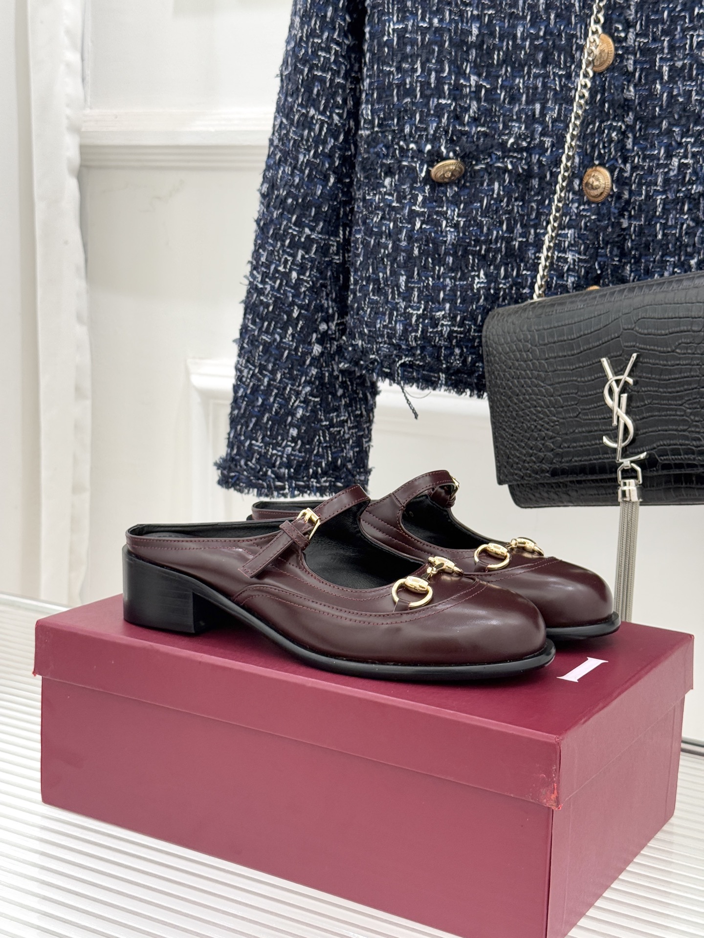 Gucci/古驰26WF春夏新品马衔扣开边珠粗跟玛丽珍鞋以标志性马衔扣点亮复古格调浅金色五金淬炼时光光泽