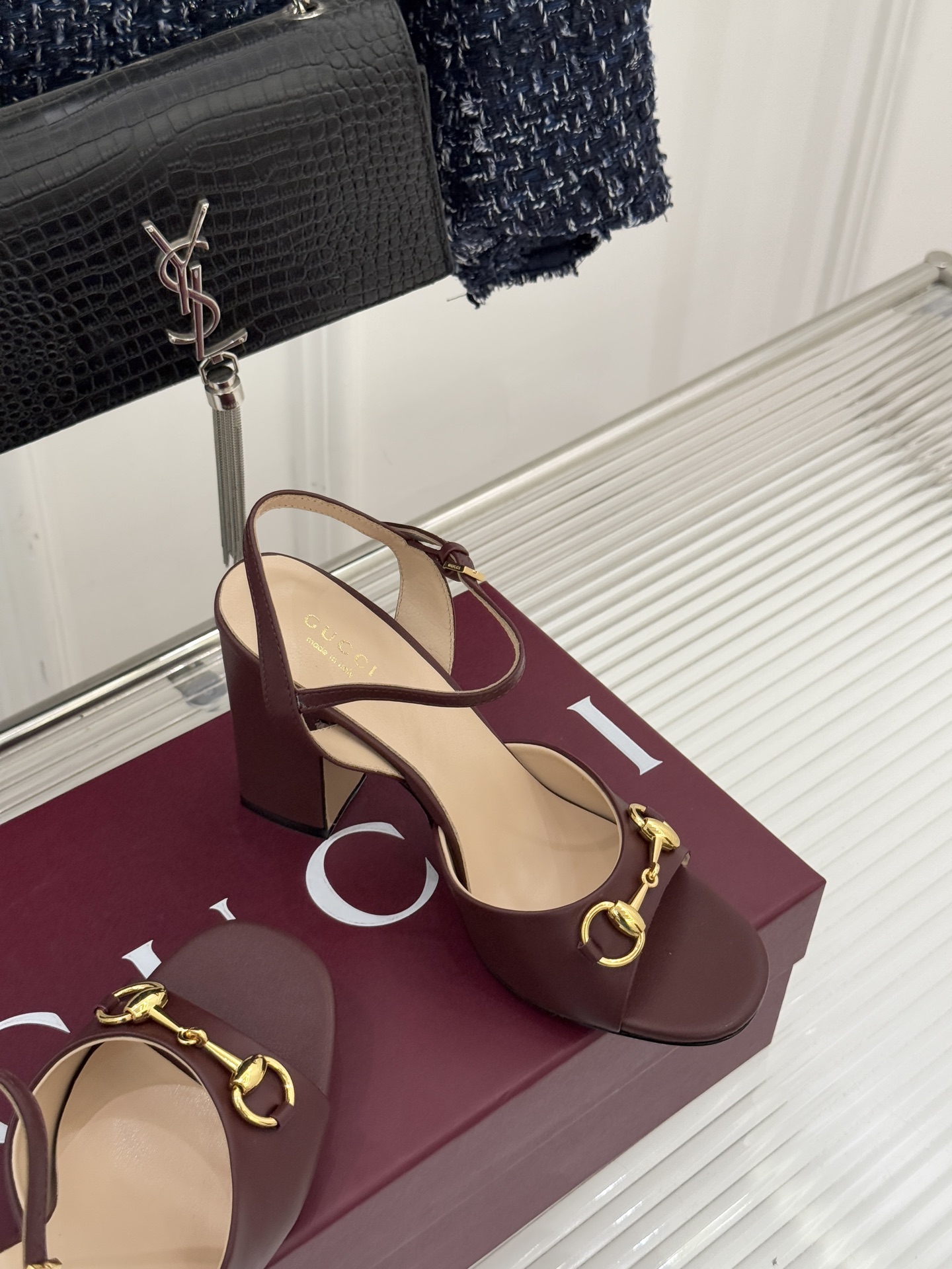 Gucci/古驰26WF新品马衔扣鱼嘴粗跟凉鞋G家2026春夏系列焕新经典它以意式松弛美学点亮夏日造型。