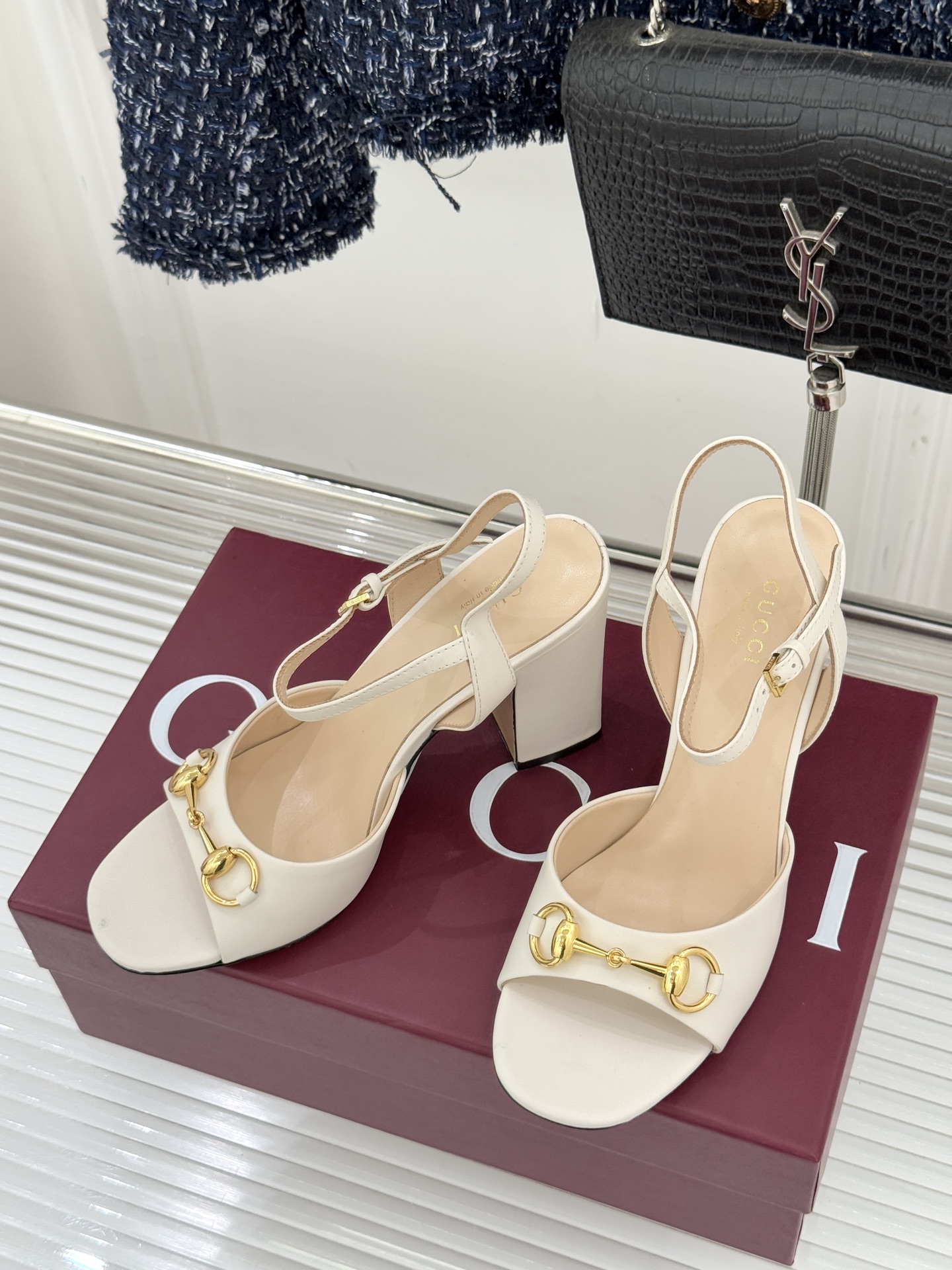 Gucci/古驰26WF新品马衔扣鱼嘴粗跟凉鞋G家2026春夏系列焕新经典它以意式松弛美学点亮夏日造型。