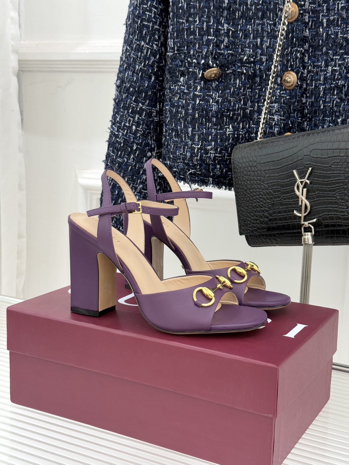 Gucci/古驰26WF新品马衔扣鱼嘴粗跟凉鞋G家2026春夏系列焕新经典它以意式松弛美学点亮夏日造型。