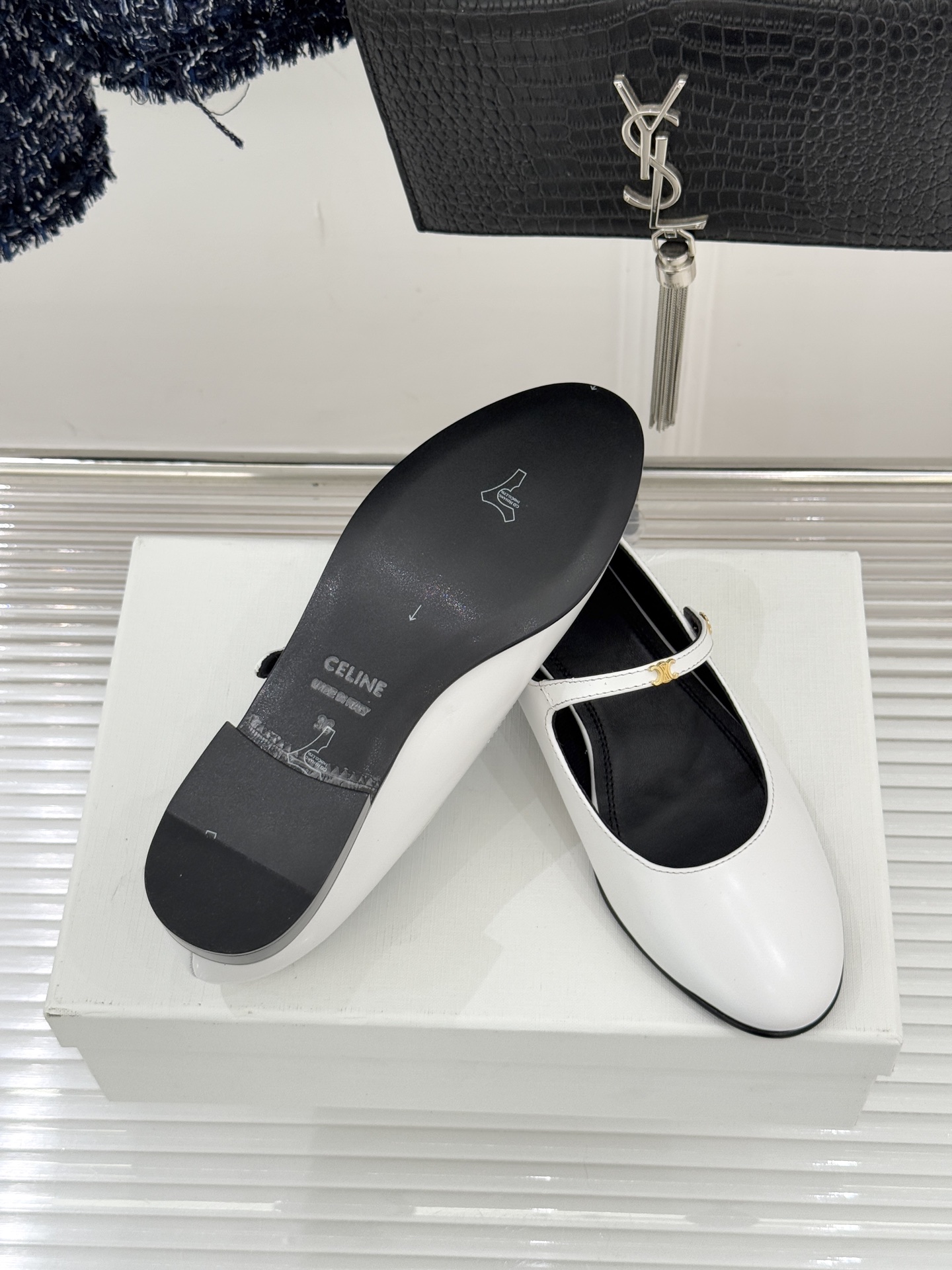 Celine/赛琳26WF新品凯旋门小logo一字带玛丽珍鞋Ce家2026春夏系列重塑法式经典这双玛丽珍