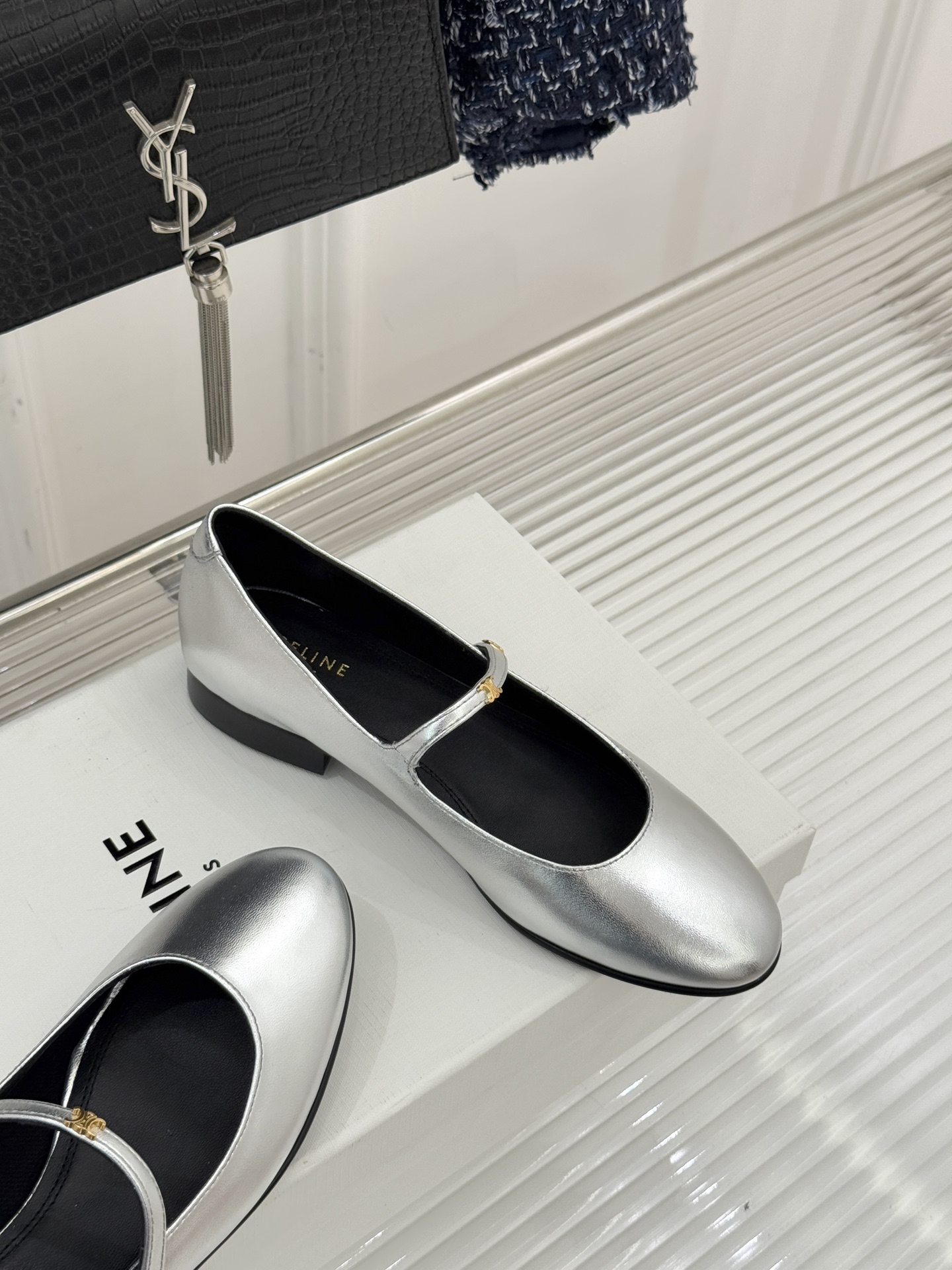 Celine/赛琳26WF新品凯旋门小logo一字带玛丽珍鞋Ce家2026春夏系列重塑法式经典这双玛丽珍