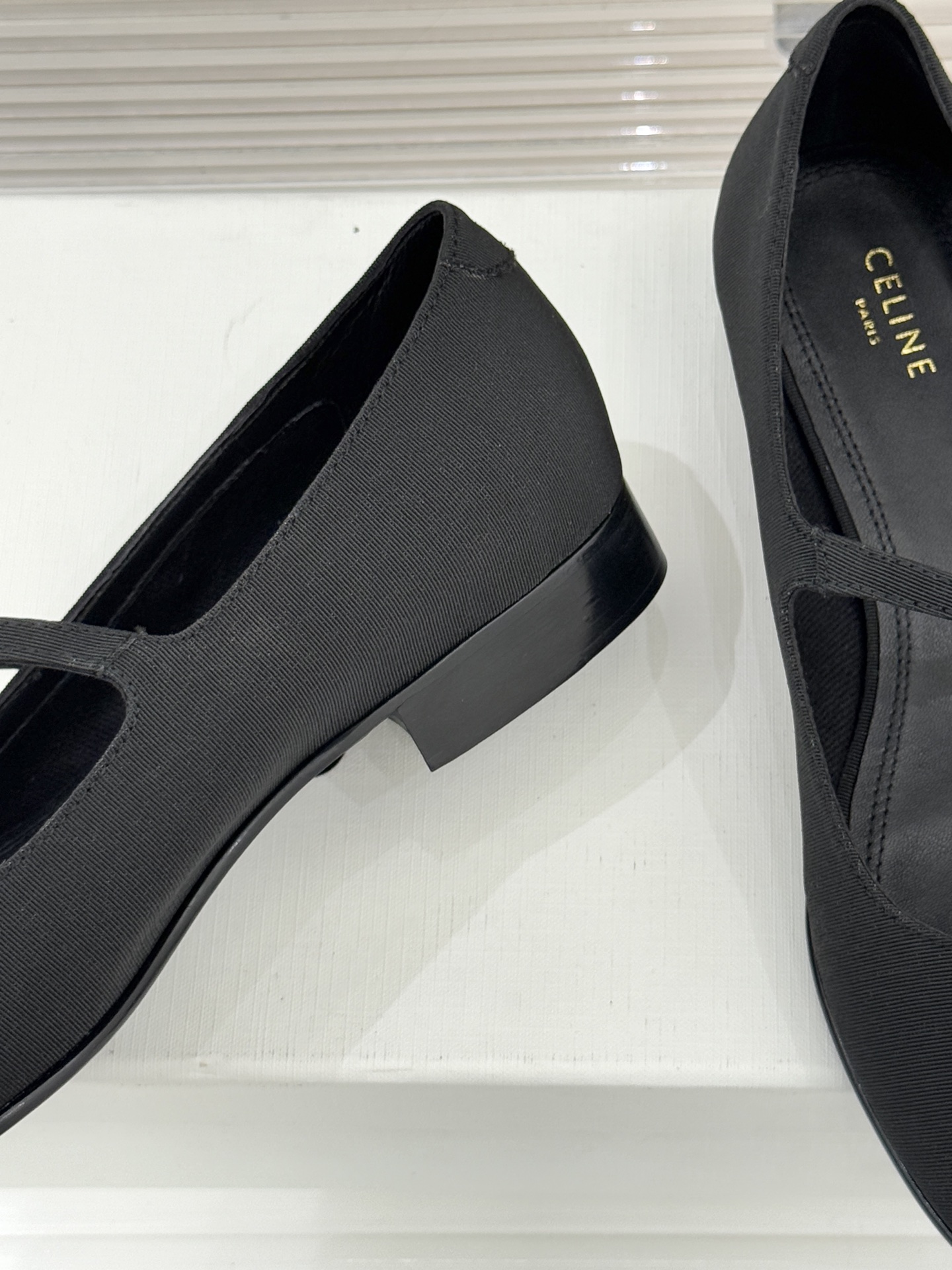 Celine/赛琳26WF新品凯旋门小logo一字带玛丽珍鞋Ce家2026春夏系列重塑法式经典这双玛丽珍