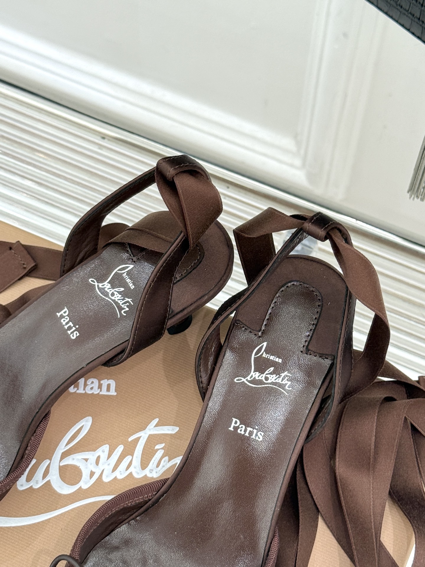 ChristinLouboutin/CL25WF新品猪鼻子蝴蝶结高跟凉鞋在时尚的舞台上CL始终是璀璨的明