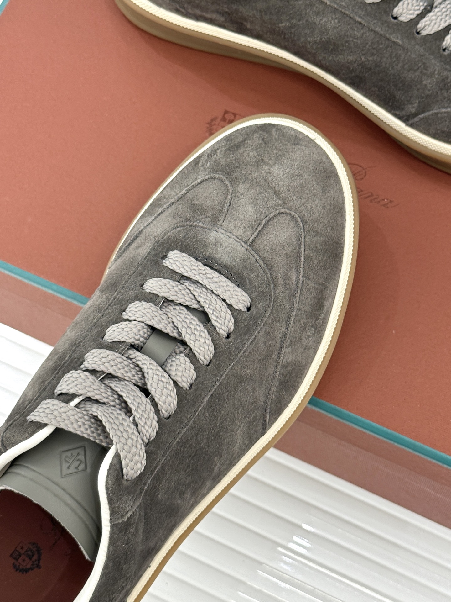 （配原版飞机盒）Loro Piana/LP Tennis Walk情侣款经典复古休闲德训鞋很松弛的老钱风