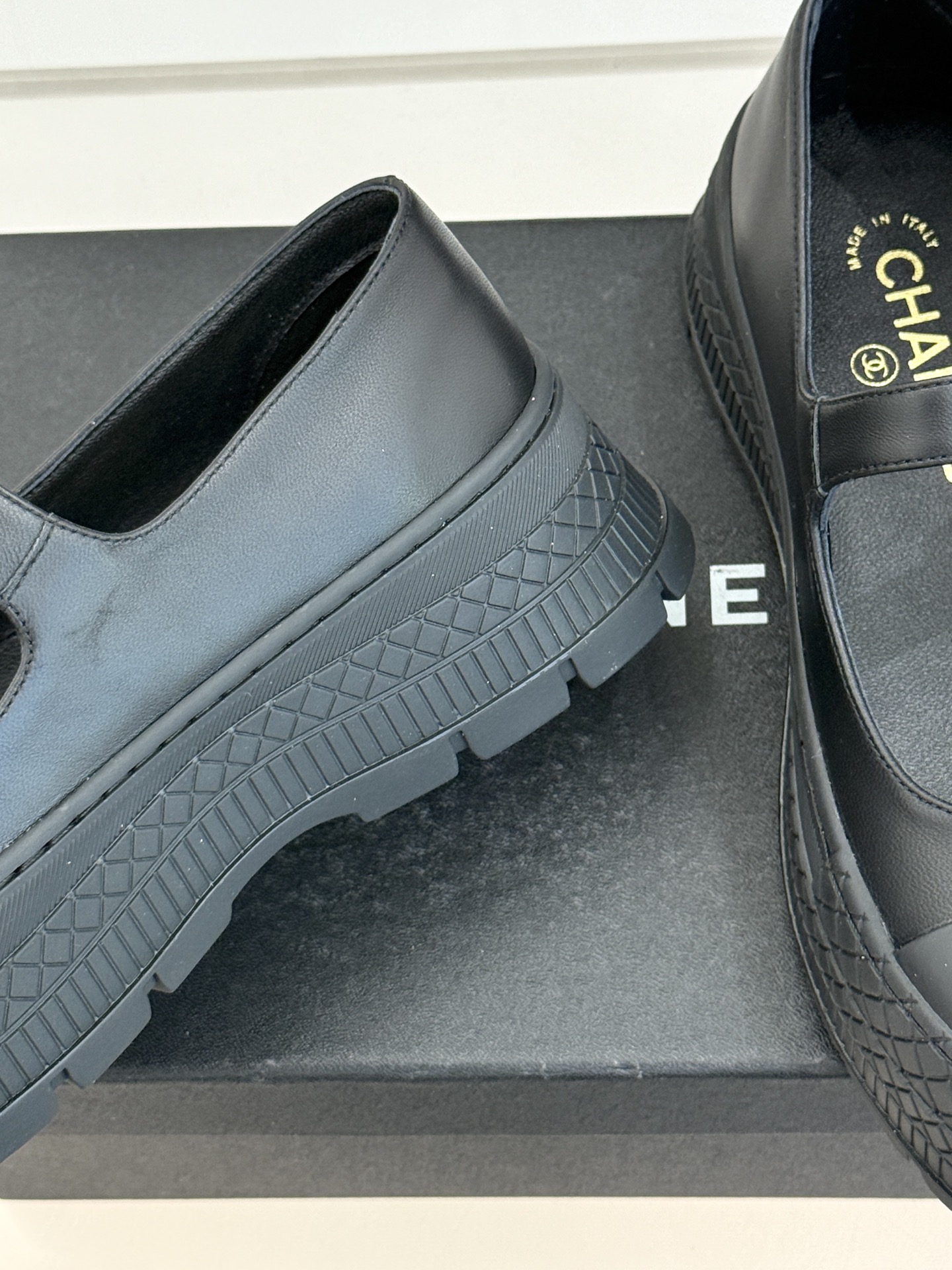 CHANE*｜小香26P双C厚底松糕玛丽珍鞋将复古玛丽珍与摩登松糕底精妙融合重塑法式优雅新范式 高级感满