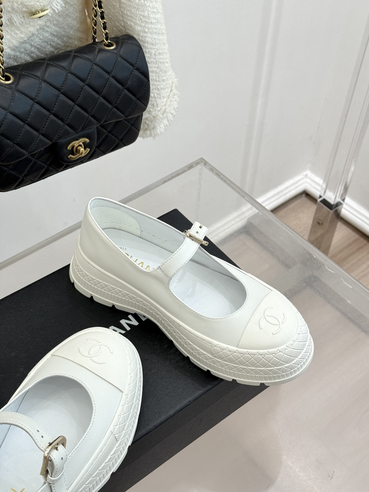 CHANE*｜小香26P双C厚底松糕玛丽珍鞋将复古玛丽珍与摩登松糕底精妙融合重塑法式优雅新范式 高级感满