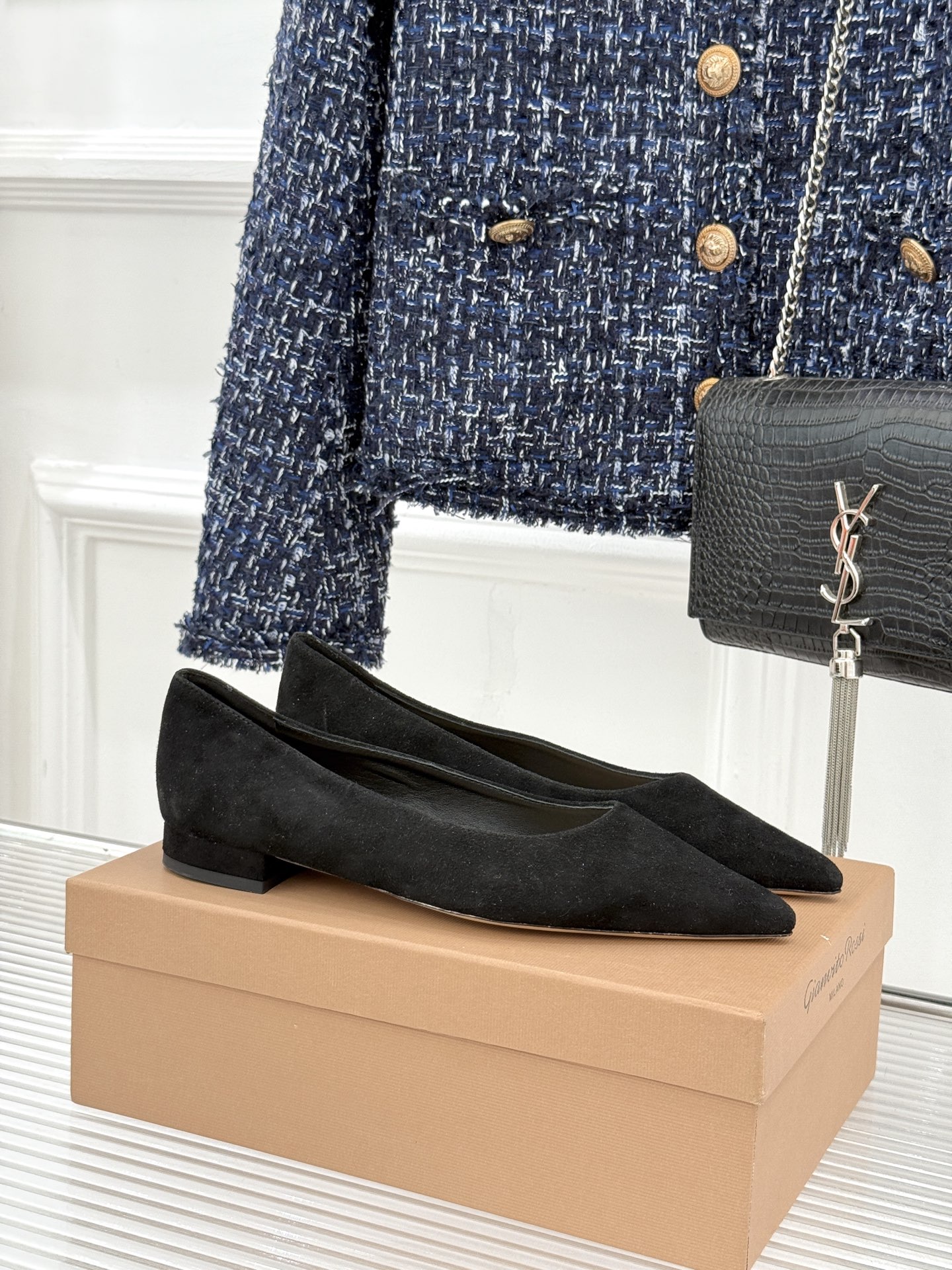 Gianvito Rossi经典极简尖头高跟鞋单鞋以「删繁就简」的意式匠心将高奢质感藏于利落线条让每一步