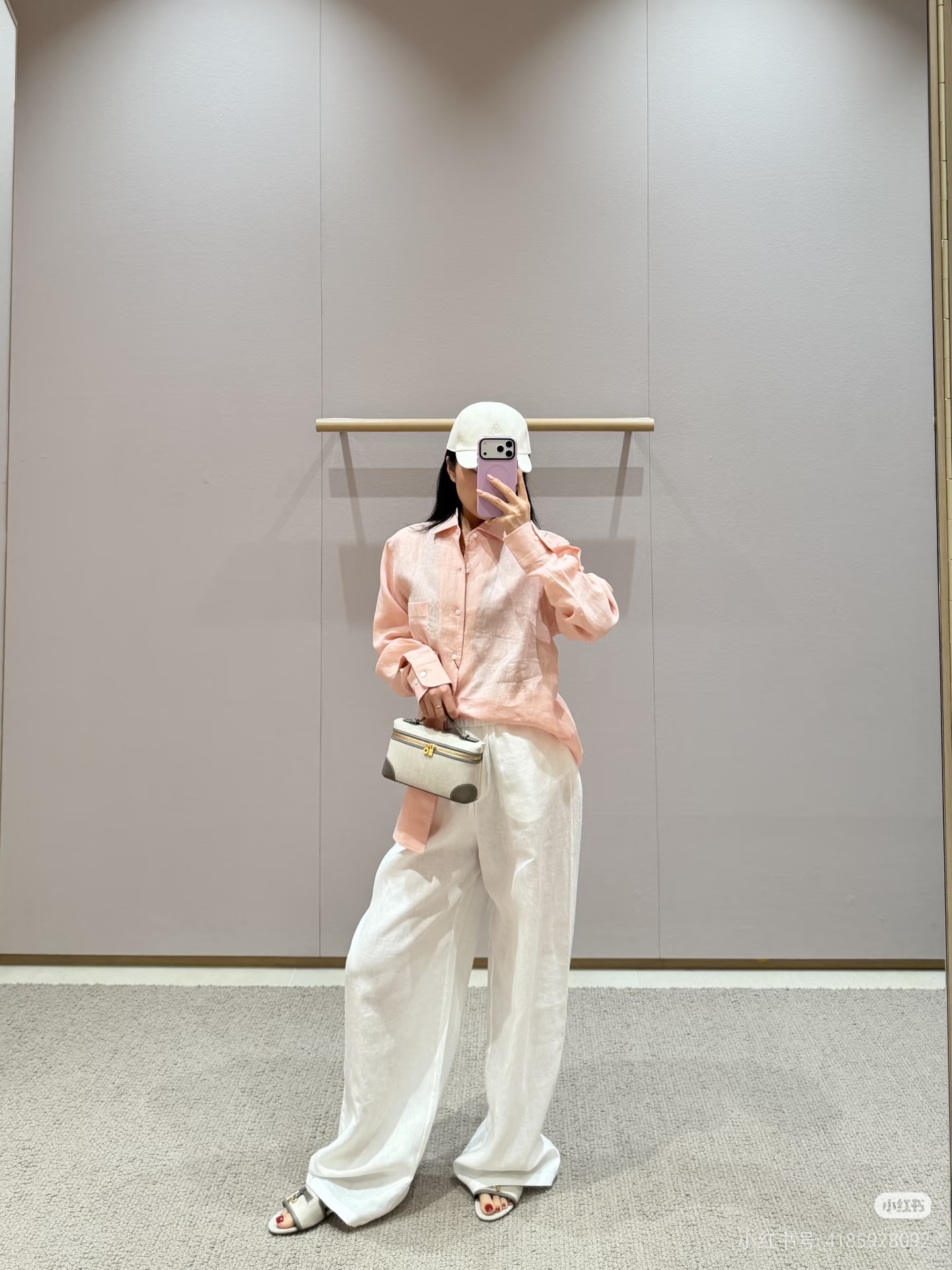 NO:787415,On-foot demonstration pictures, slippers, slippers19860909上脚示范图,拖鞋,slippers,Women's Shoes