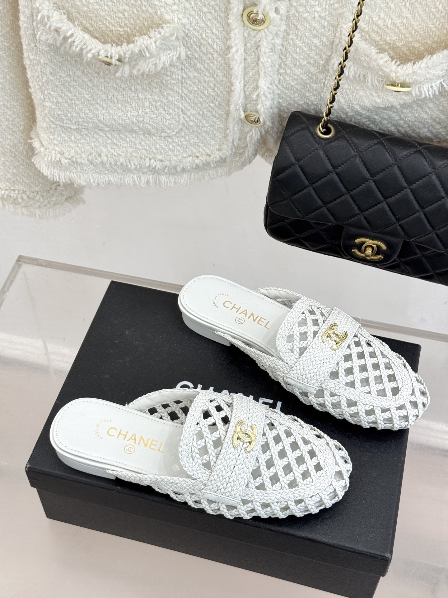 CHANE* ｜小香26P新品双C编织乐福鞋半拖将经典乐福与慵懒半拖完美融合编织肌理重塑小香高级感。镂空