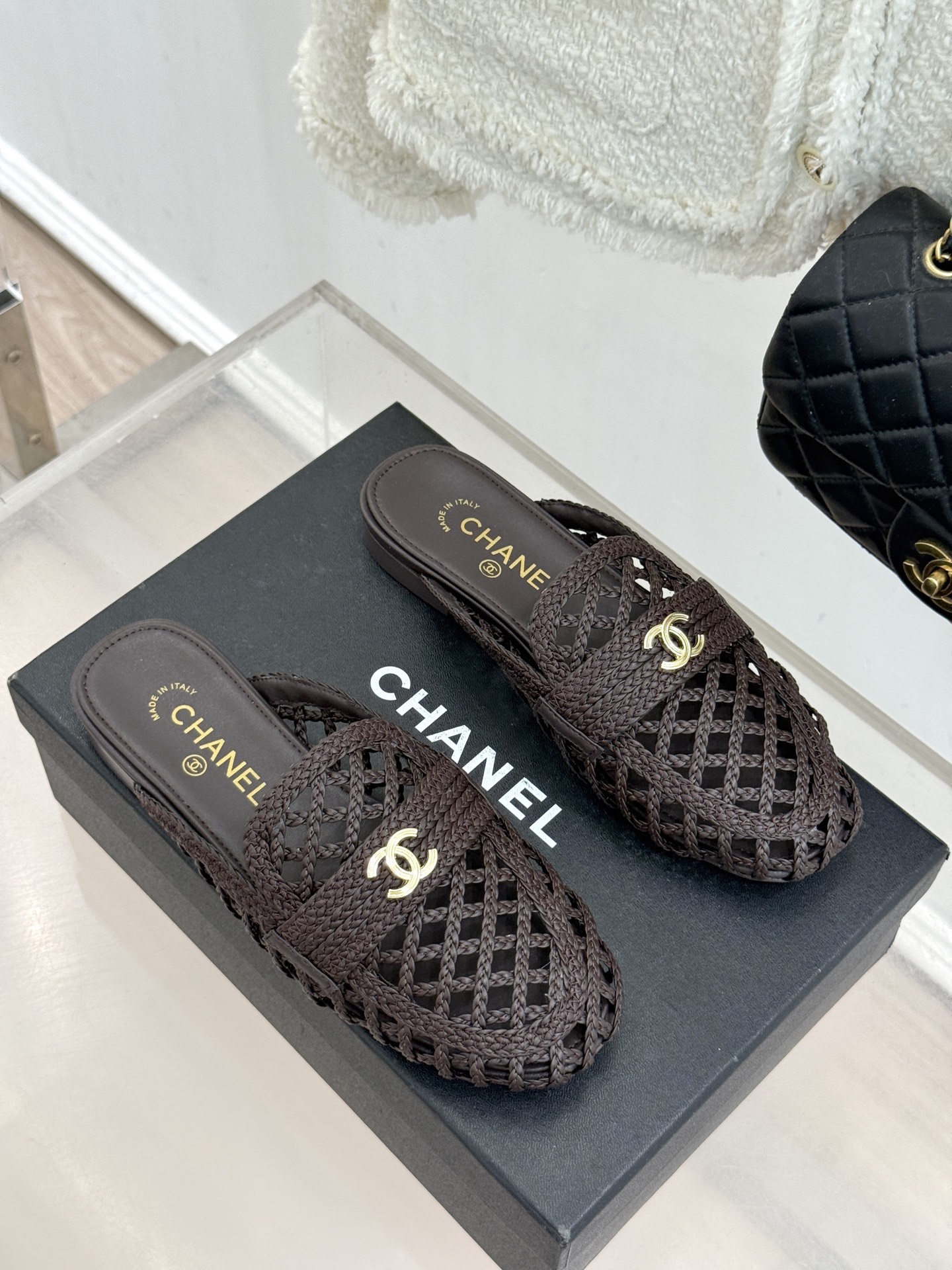 CHANE* ｜小香26P新品双C编织乐福鞋半拖将经典乐福与慵懒半拖完美融合编织肌理重塑小香高级感。镂空