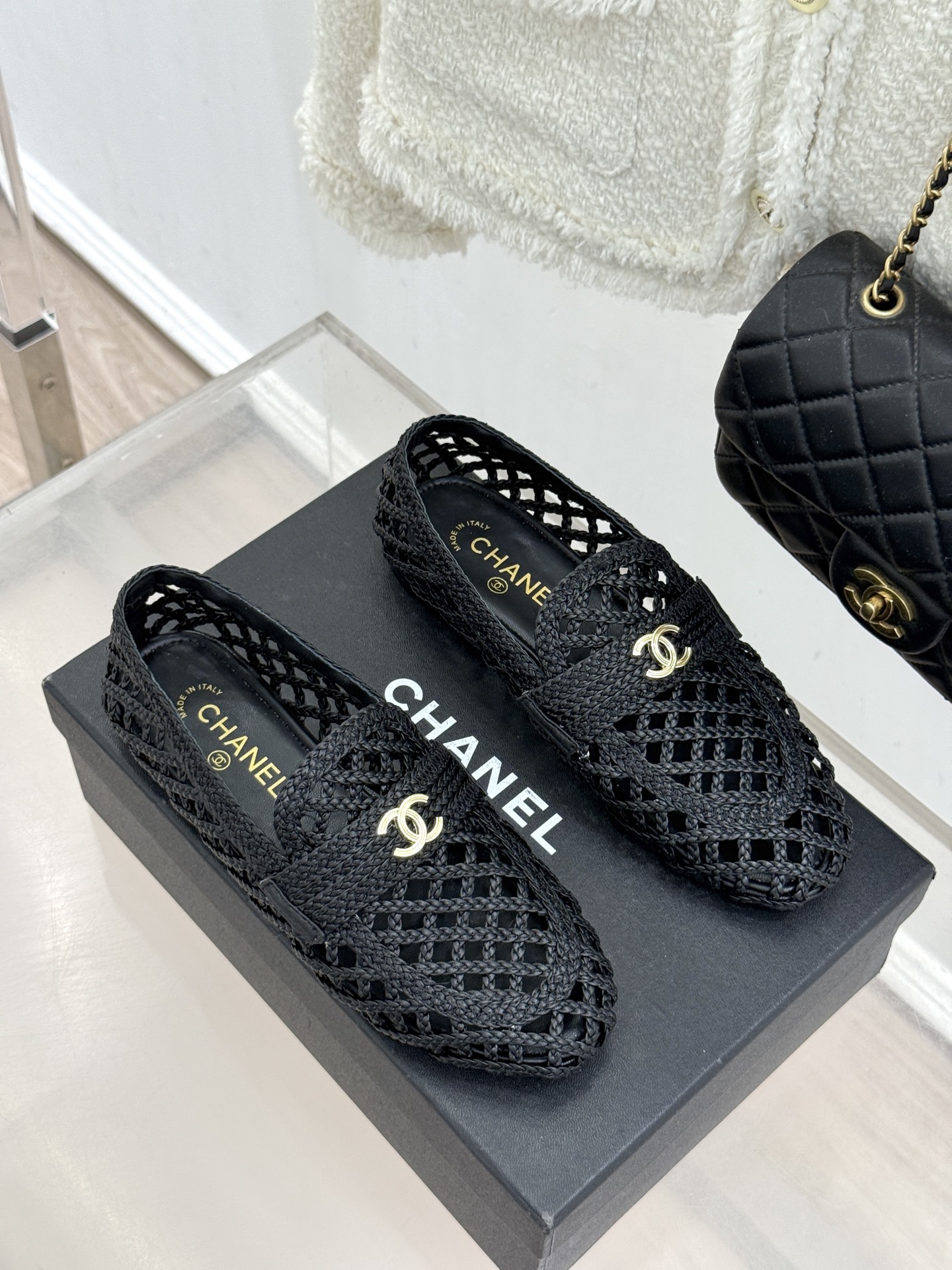 CHANE* ｜小香26P新品双C编织乐福鞋半拖将经典乐福与慵懒半拖完美融合编织肌理重塑小香高级感。镂空