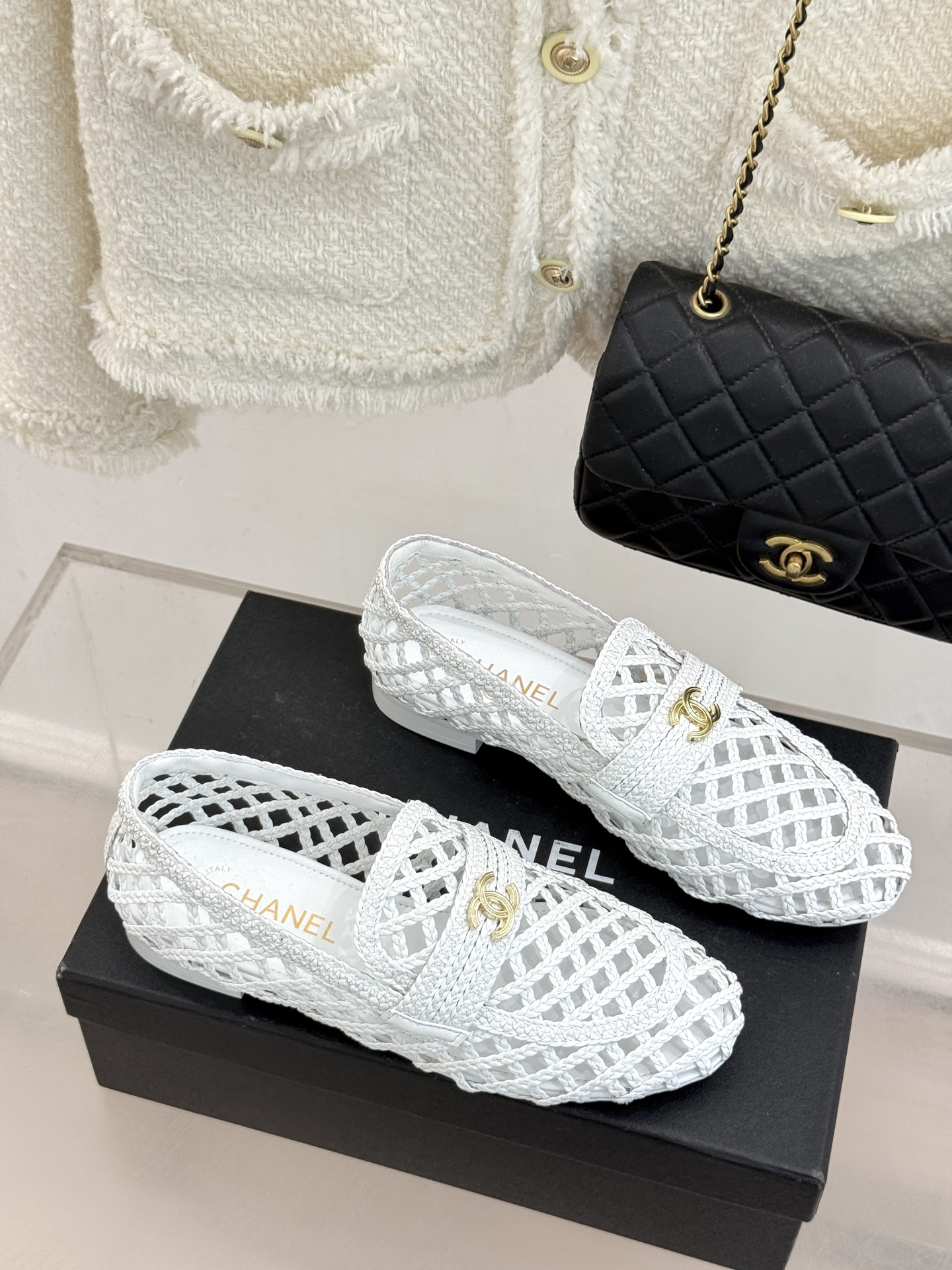 CHANE* ｜小香26P新品双C编织乐福鞋半拖将经典乐福与慵懒半拖完美融合编织肌理重塑小香高级感。镂空